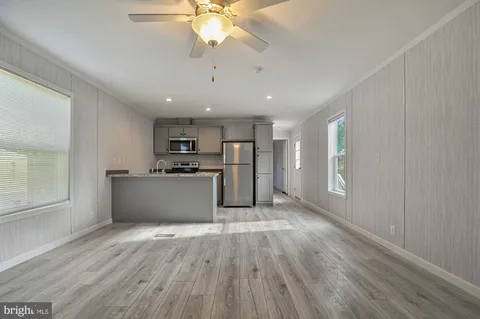 1061 S Little Creek Road Unit 207, Dover, DE MLS: DEKT2033004