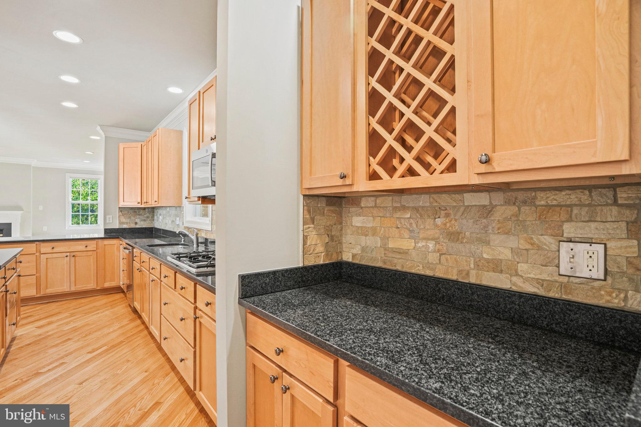 HUNTINGTON TERRACE - Residential