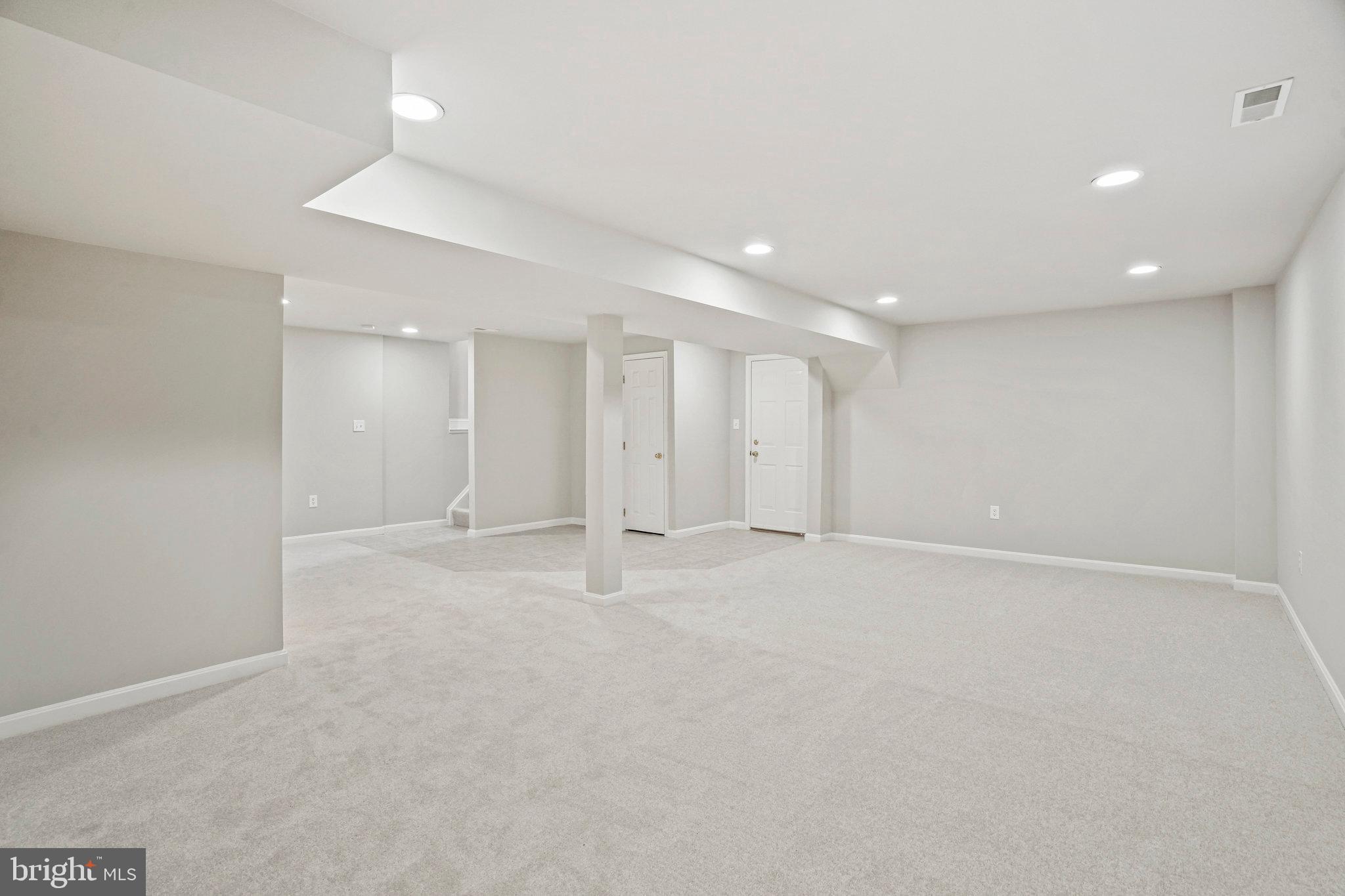 HUNTINGTON TERRACE - Residential