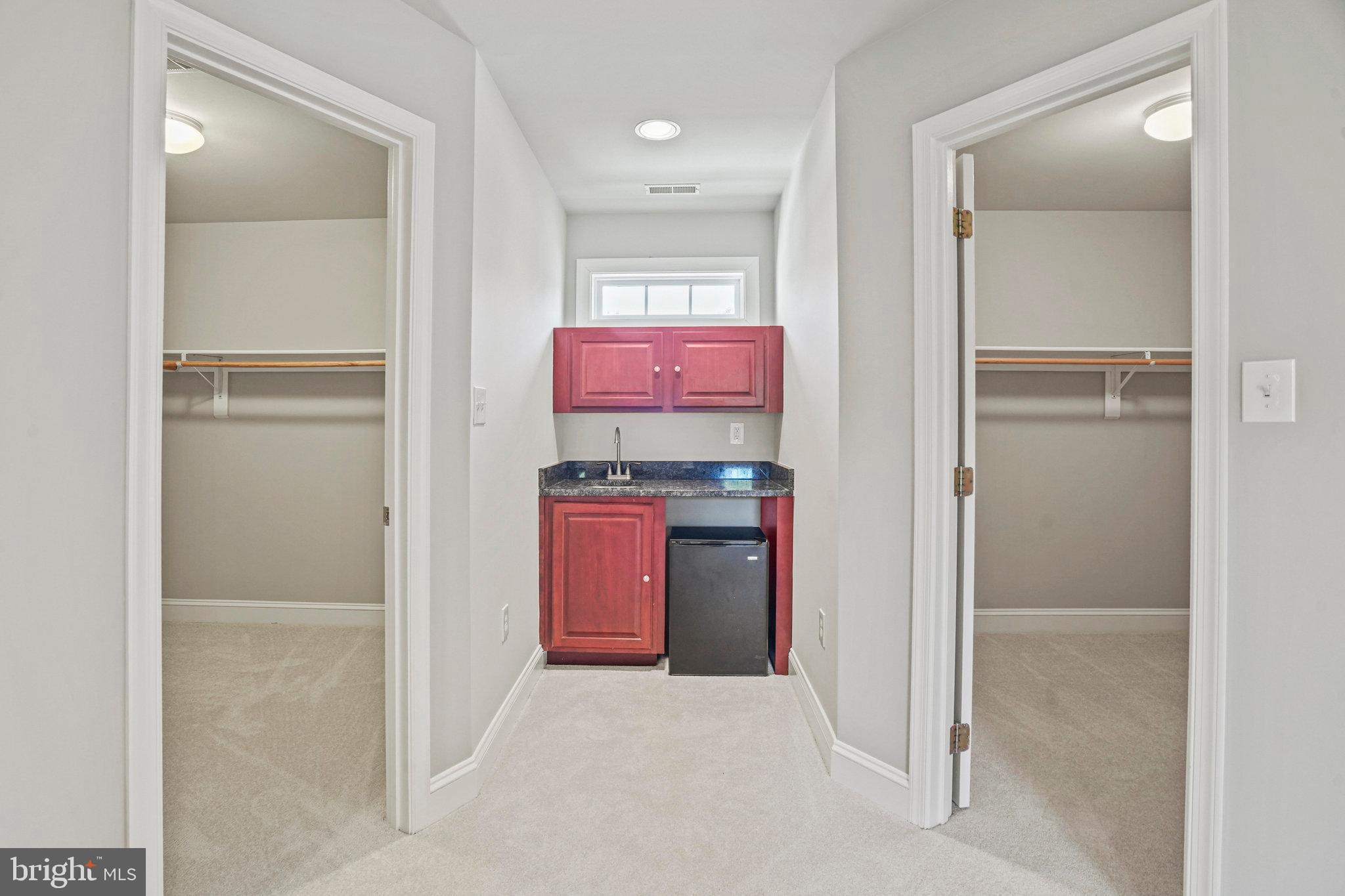 HUNTINGTON TERRACE - Residential