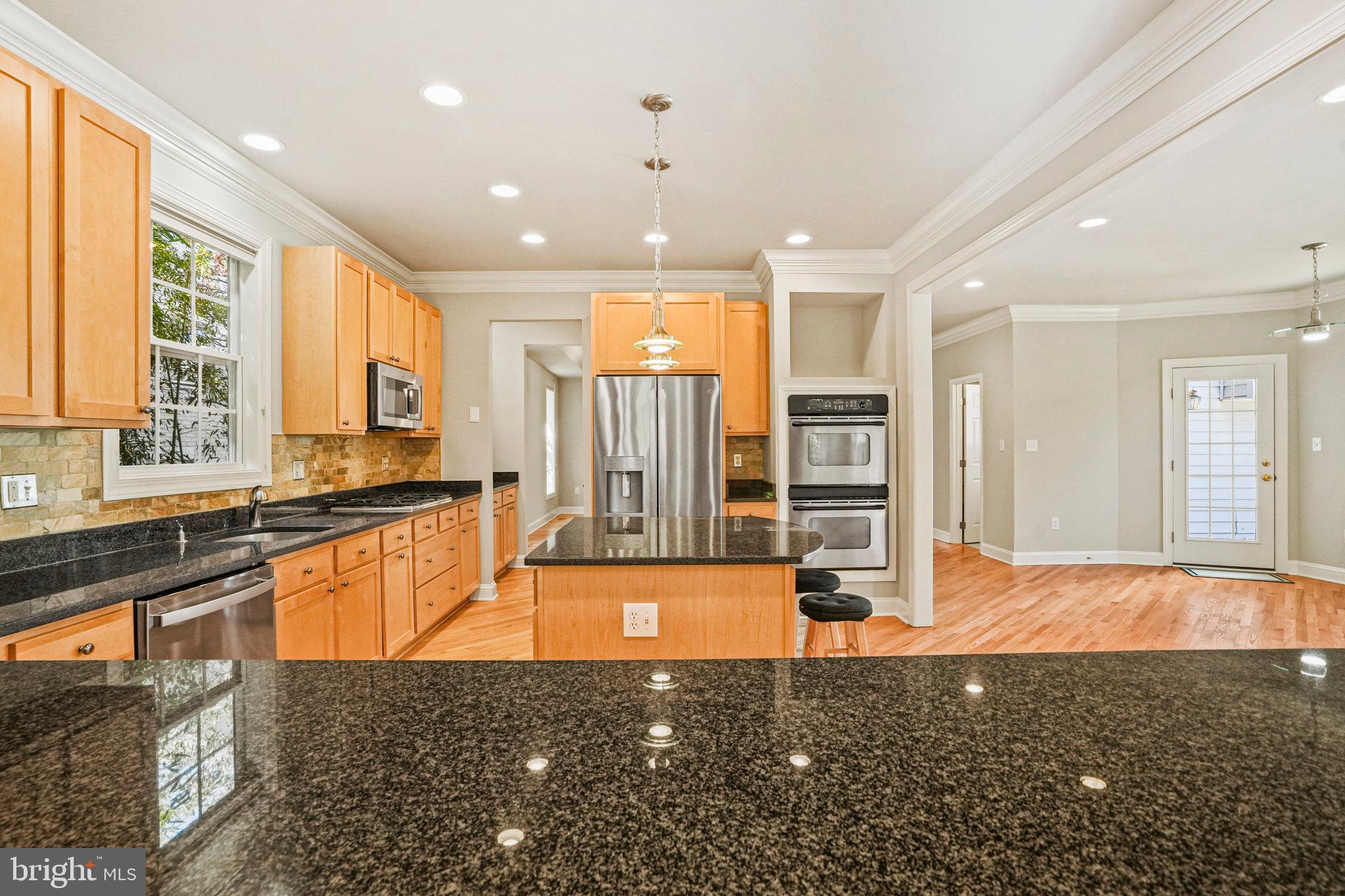 HUNTINGTON TERRACE - Residential