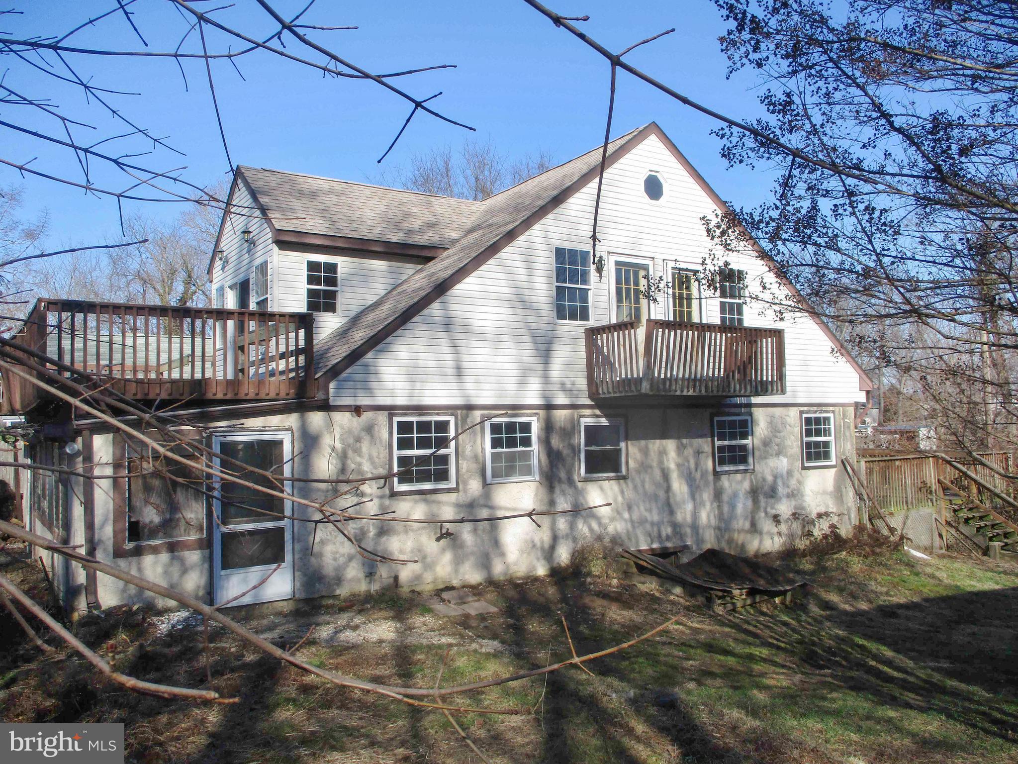 CRYSTAL BEACH MANOR - Residential