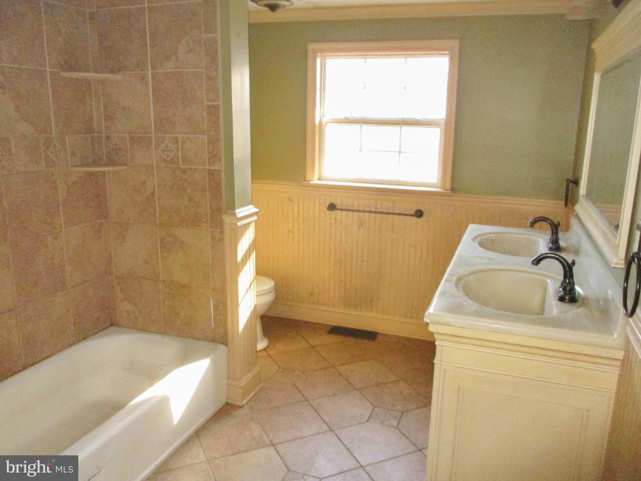 CRYSTAL BEACH MANOR - Residential