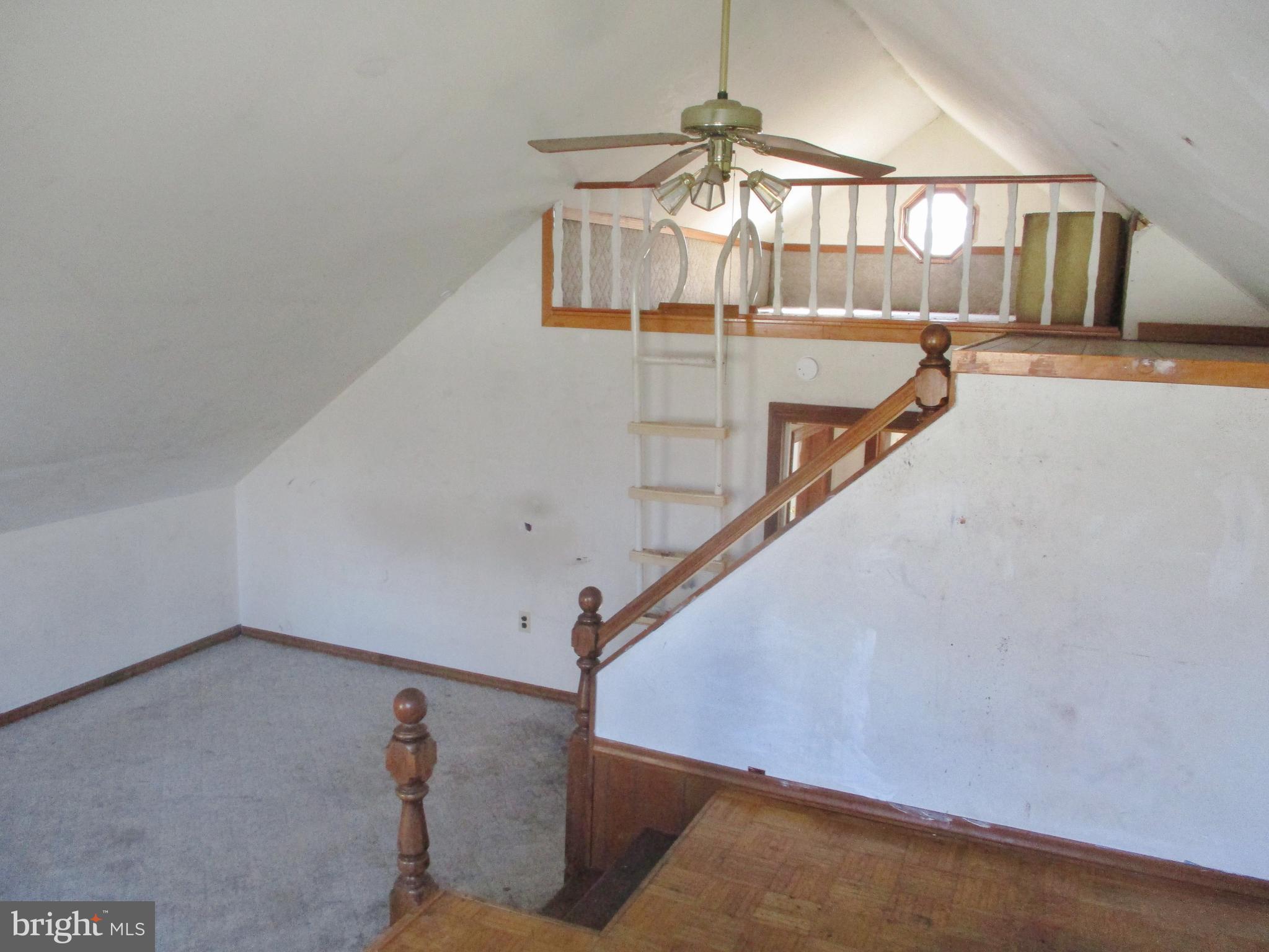 CRYSTAL BEACH MANOR - Residential