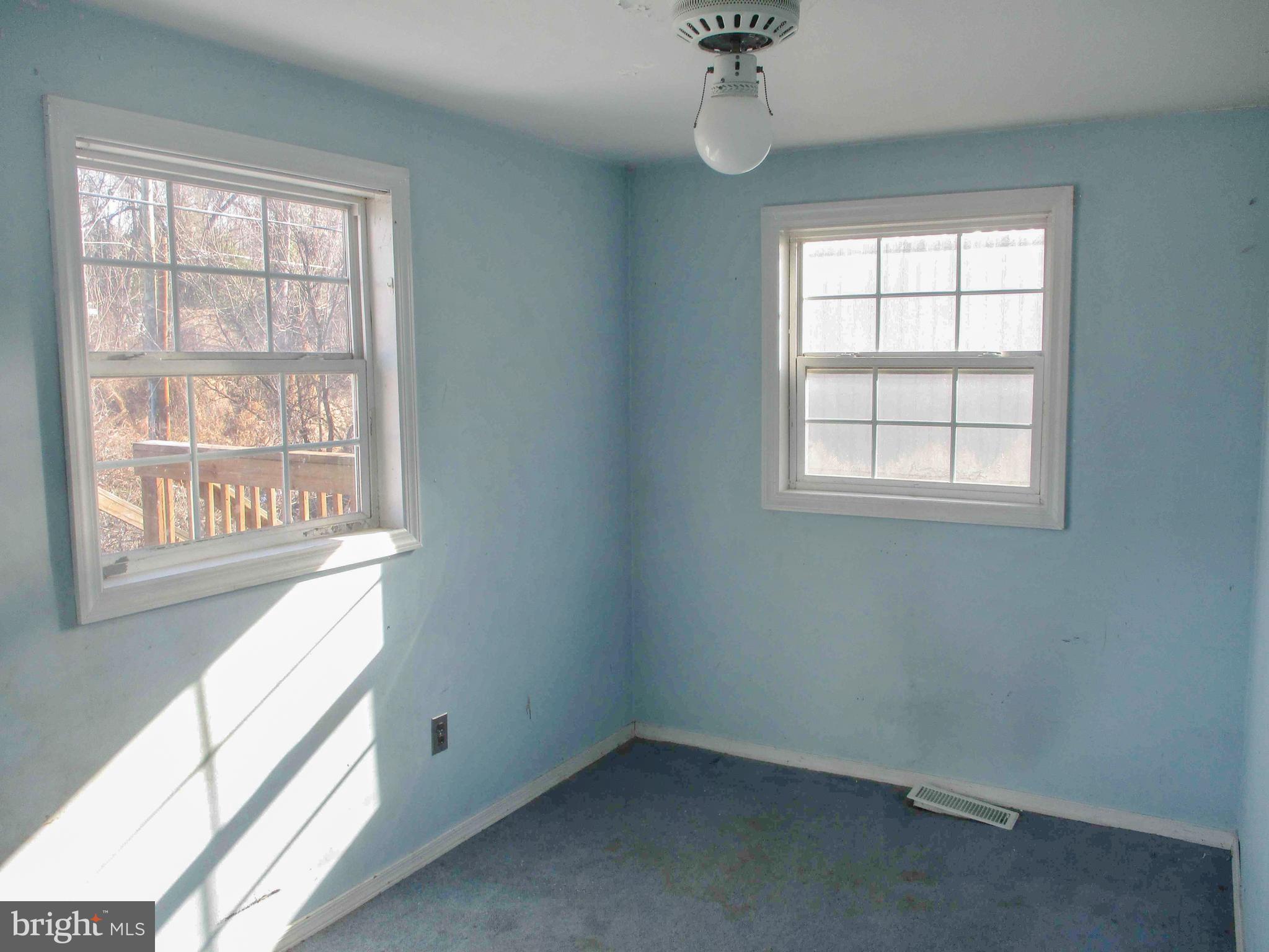 CRYSTAL BEACH MANOR - Residential