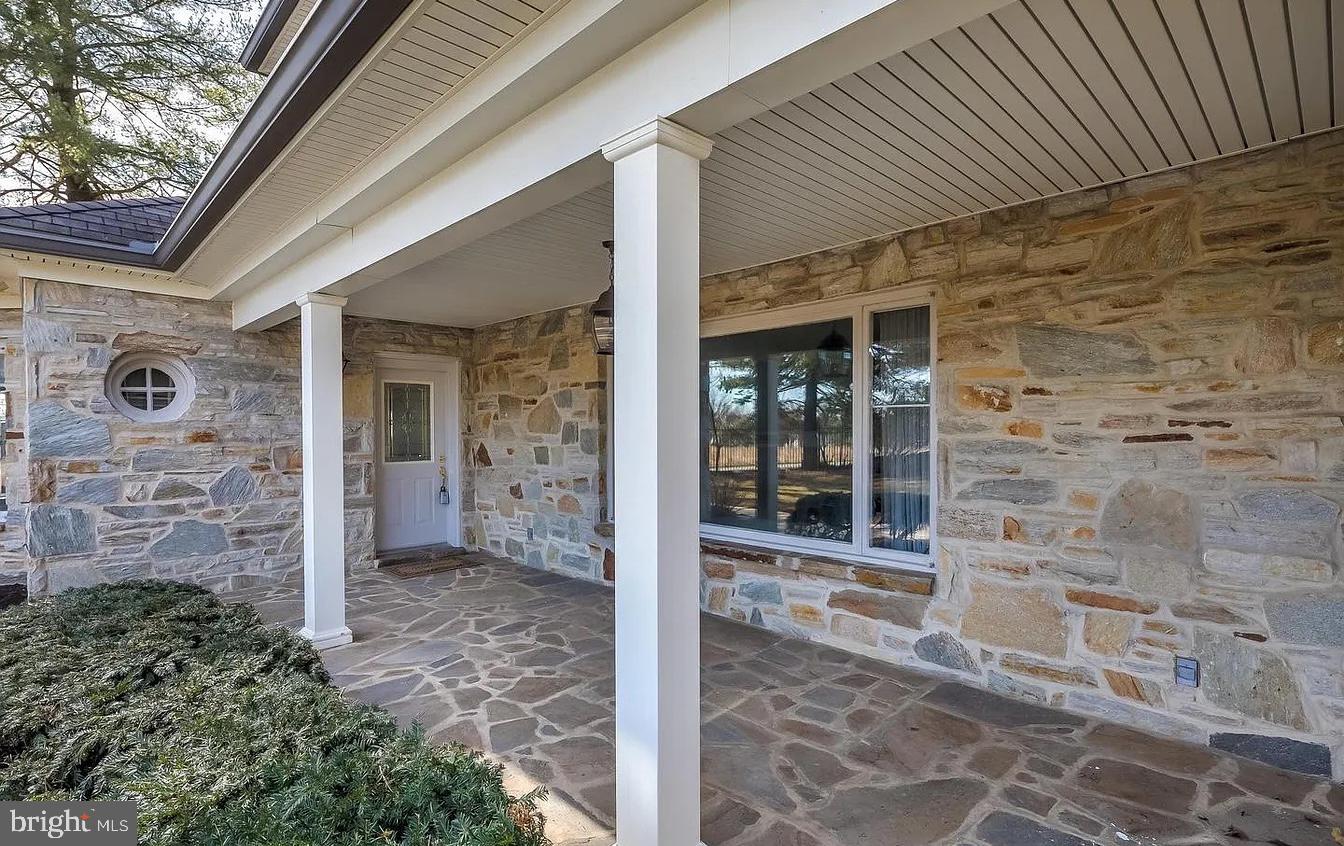 NORTH LAUREL PARK - Residential Lease