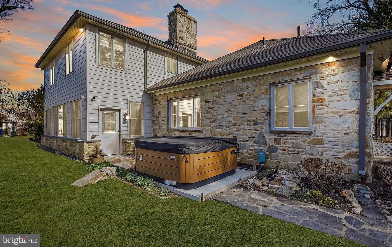 NORTH LAUREL PARK - Residential Lease