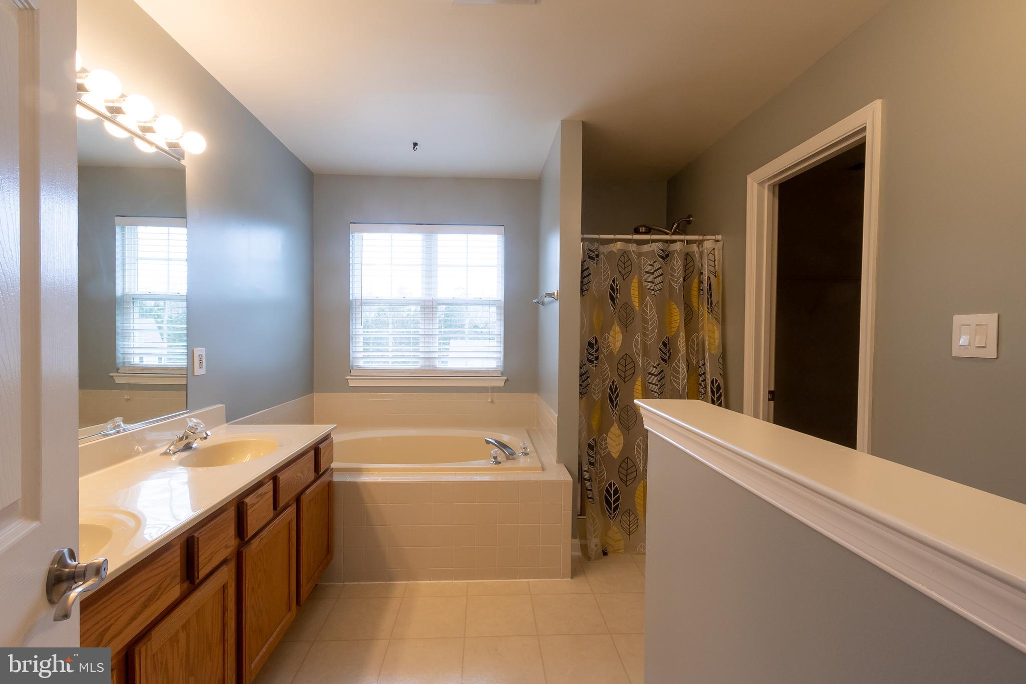 GREENBRIER - Residential