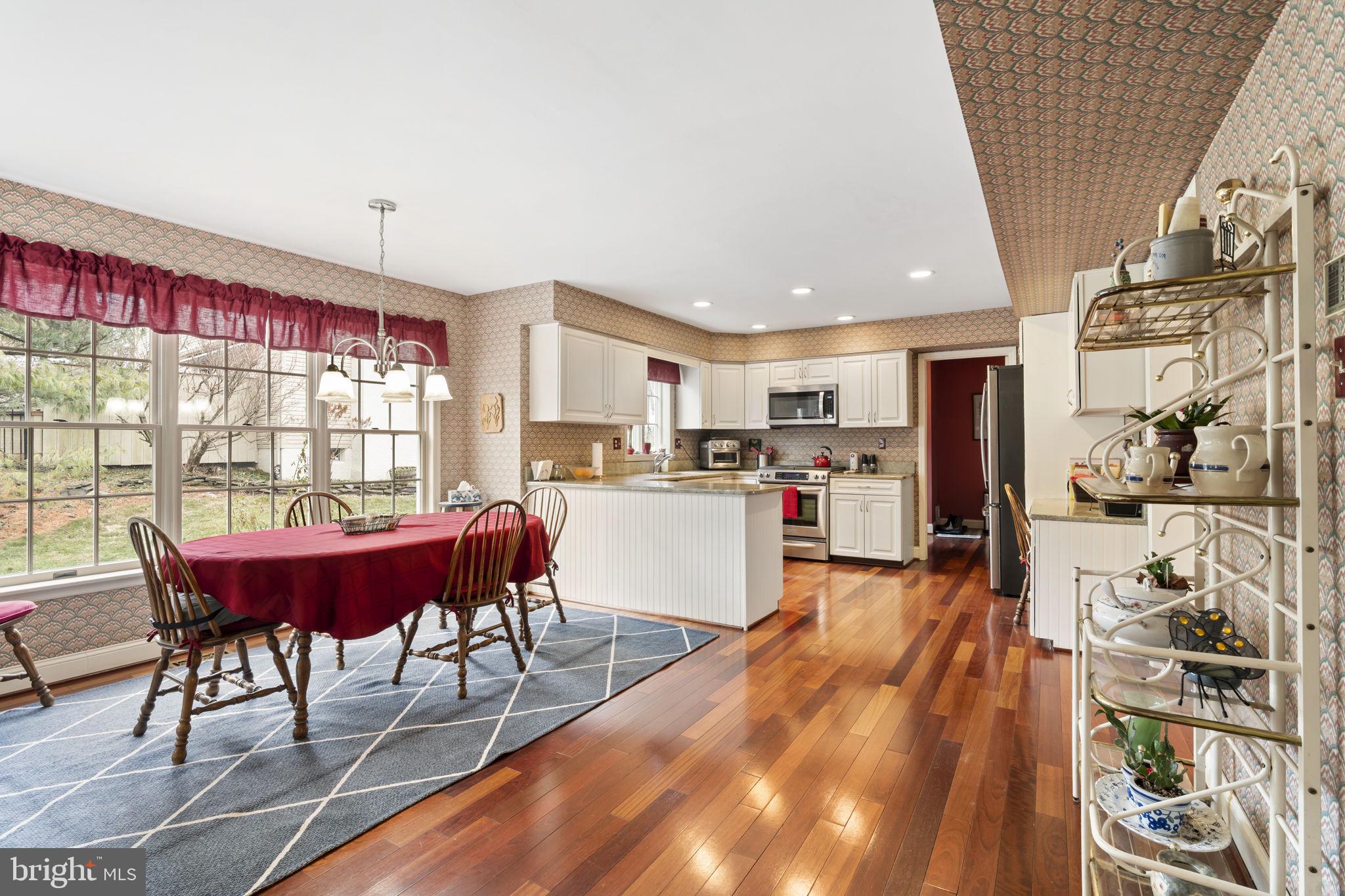 BRIARWOOD - Residential