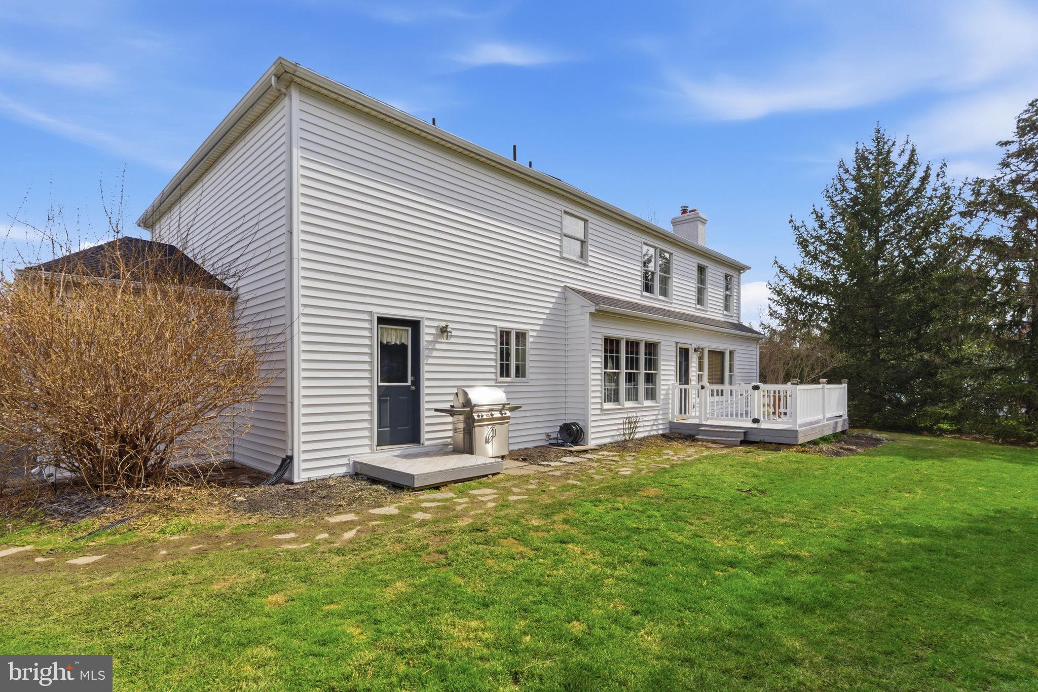 BRIARWOOD - Residential