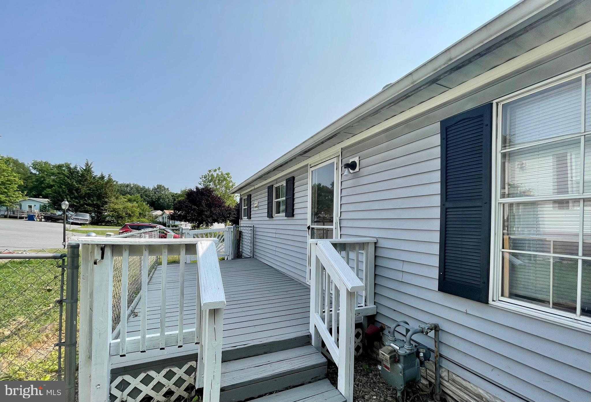 HIGHLAND MANOR - Residential