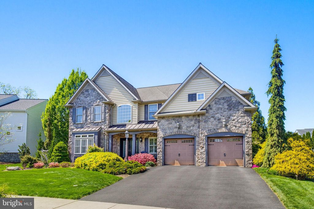 Photo of 678 Jake Landis Road, LITITZ, PA 17543 (MLS # PALA2089220)