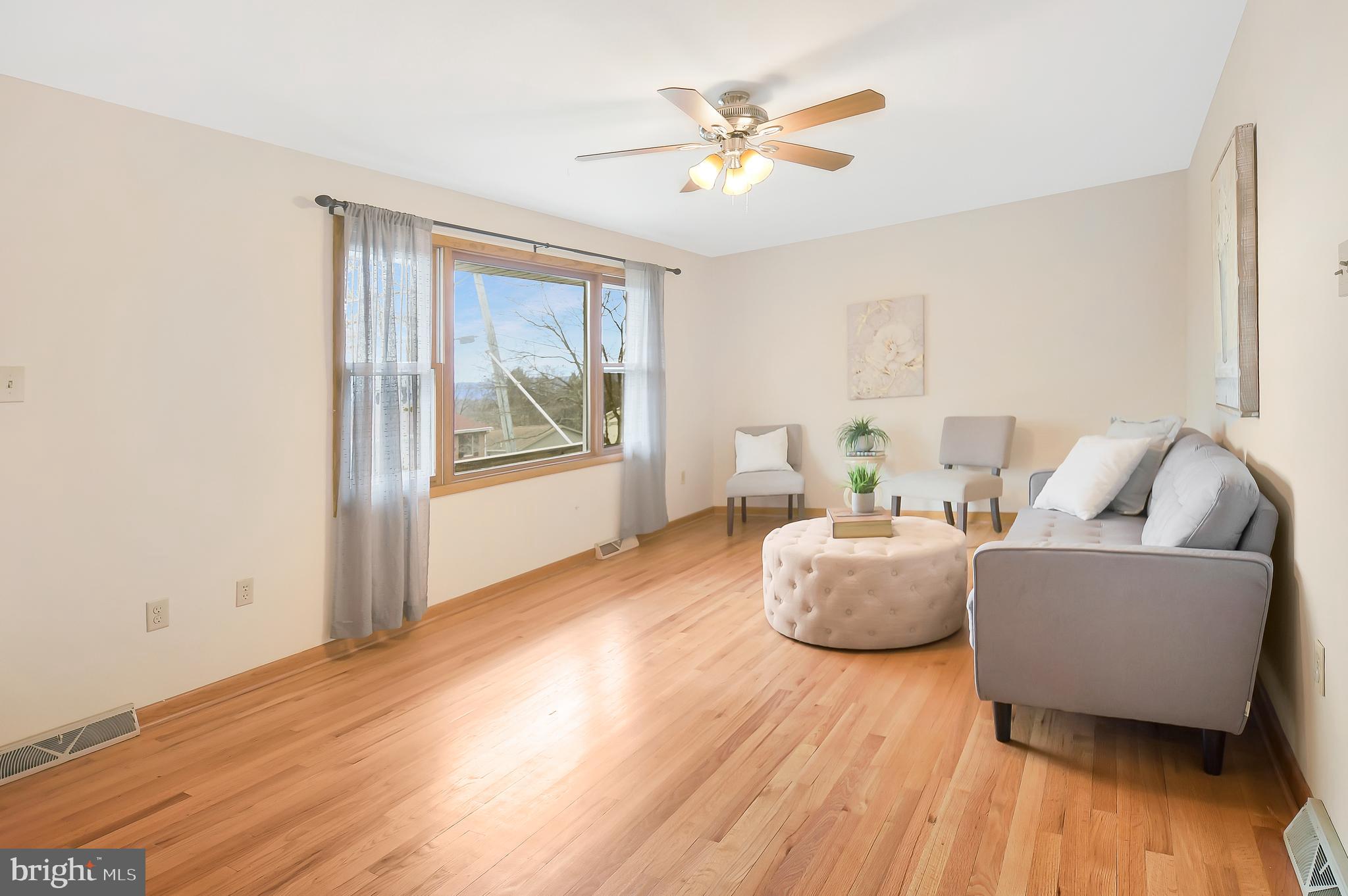 BRUNSWICK - Residential