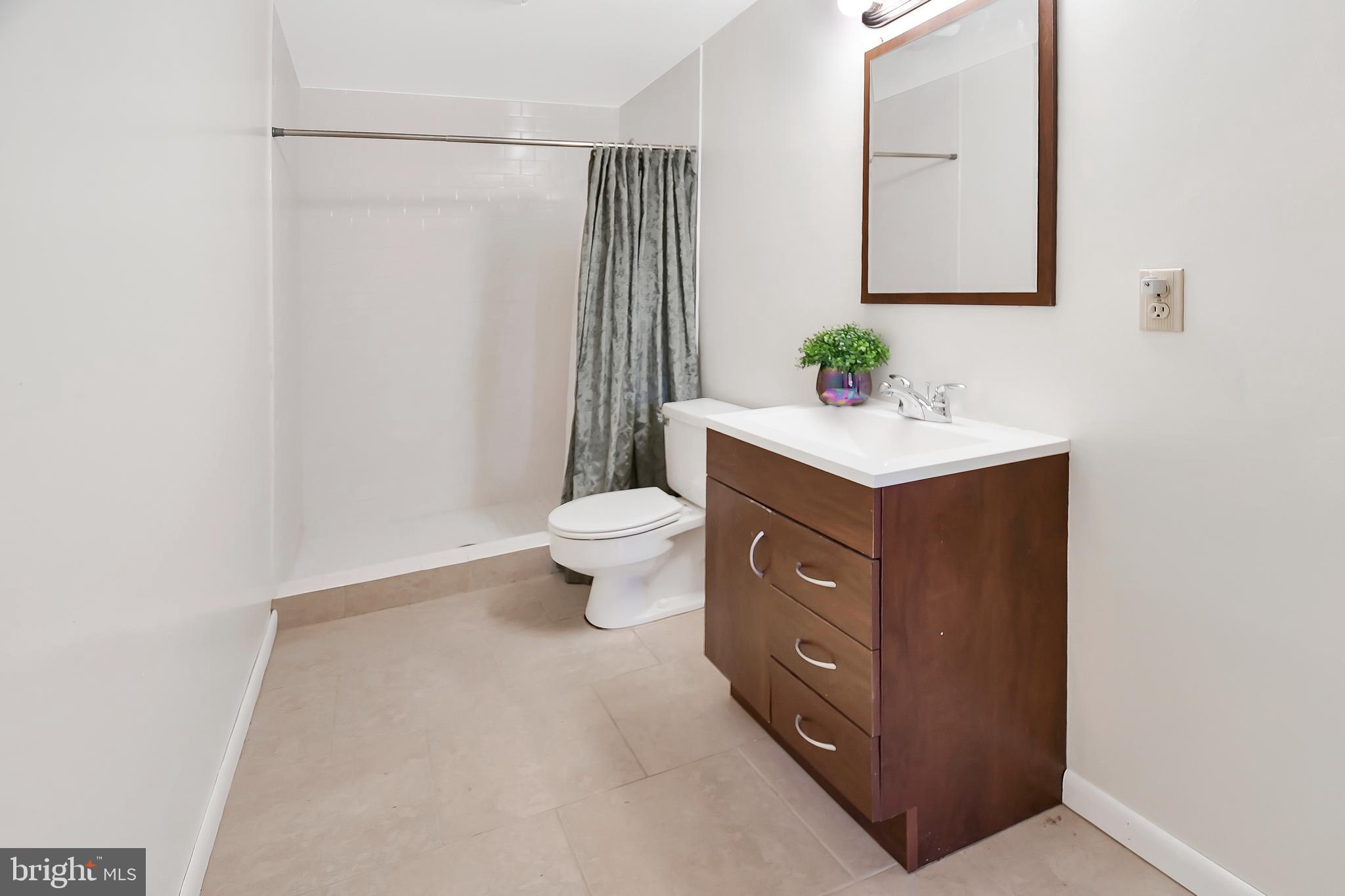 BRUNSWICK - Residential