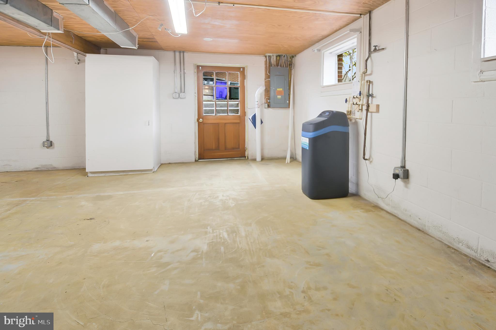 BRUNSWICK - Residential