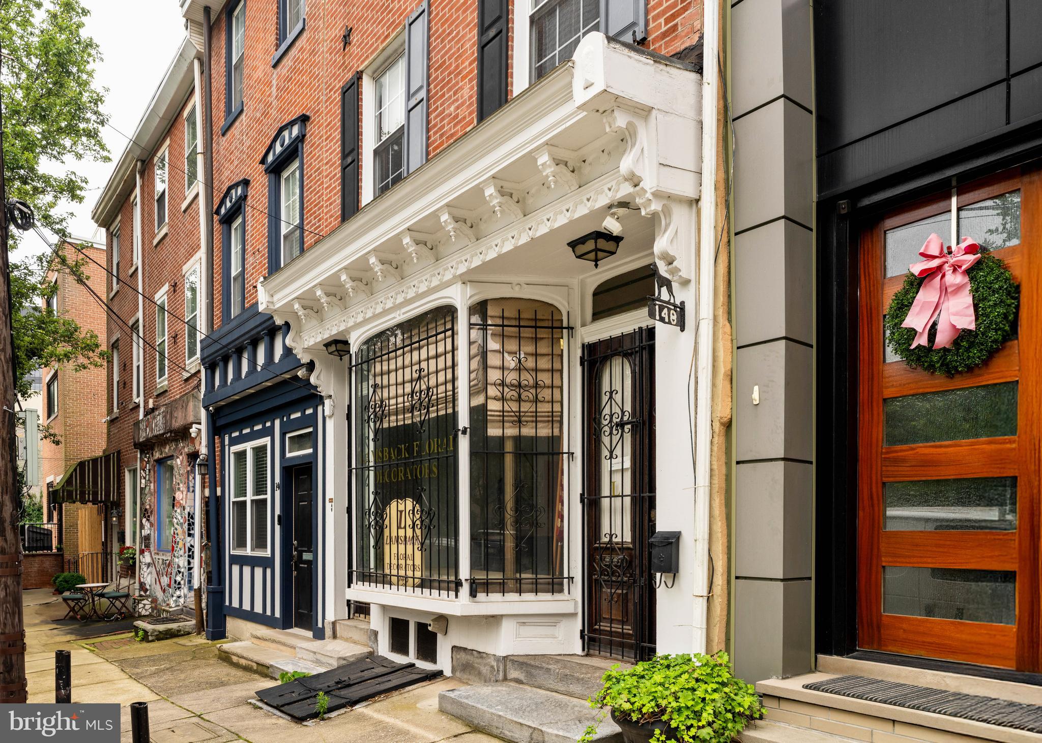 148 VINE STREET