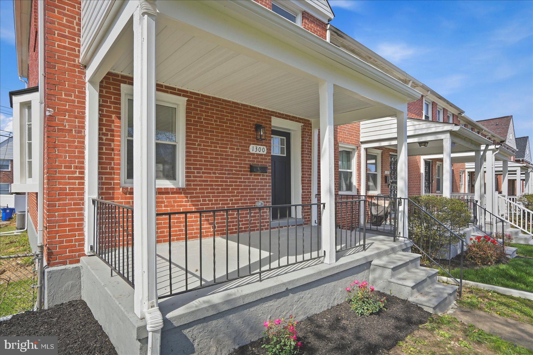 NORTHWOOD - Residential
