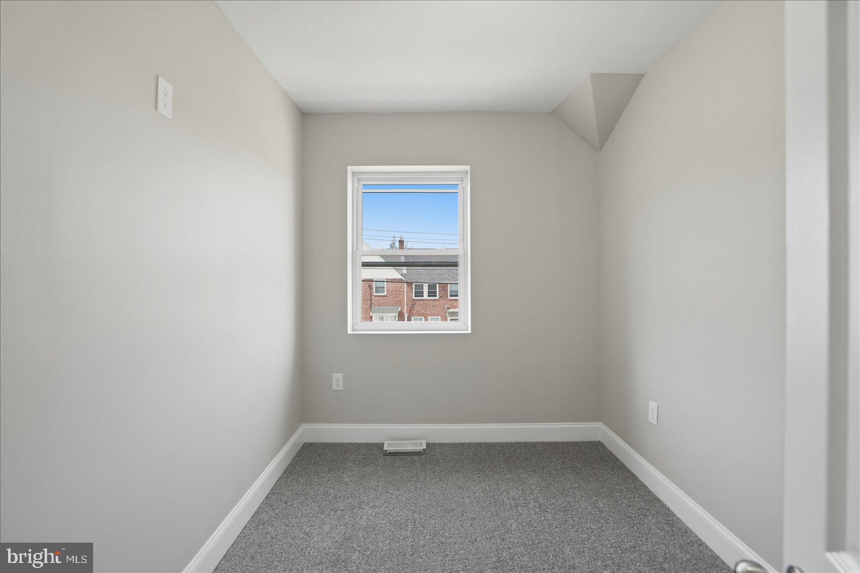 NORTHWOOD - Residential