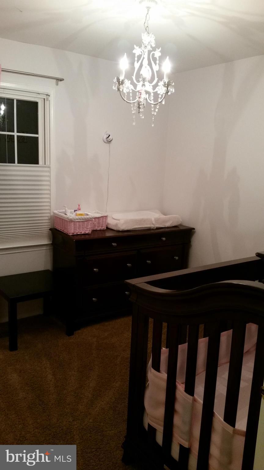 NEWINGTON STATION - Residential