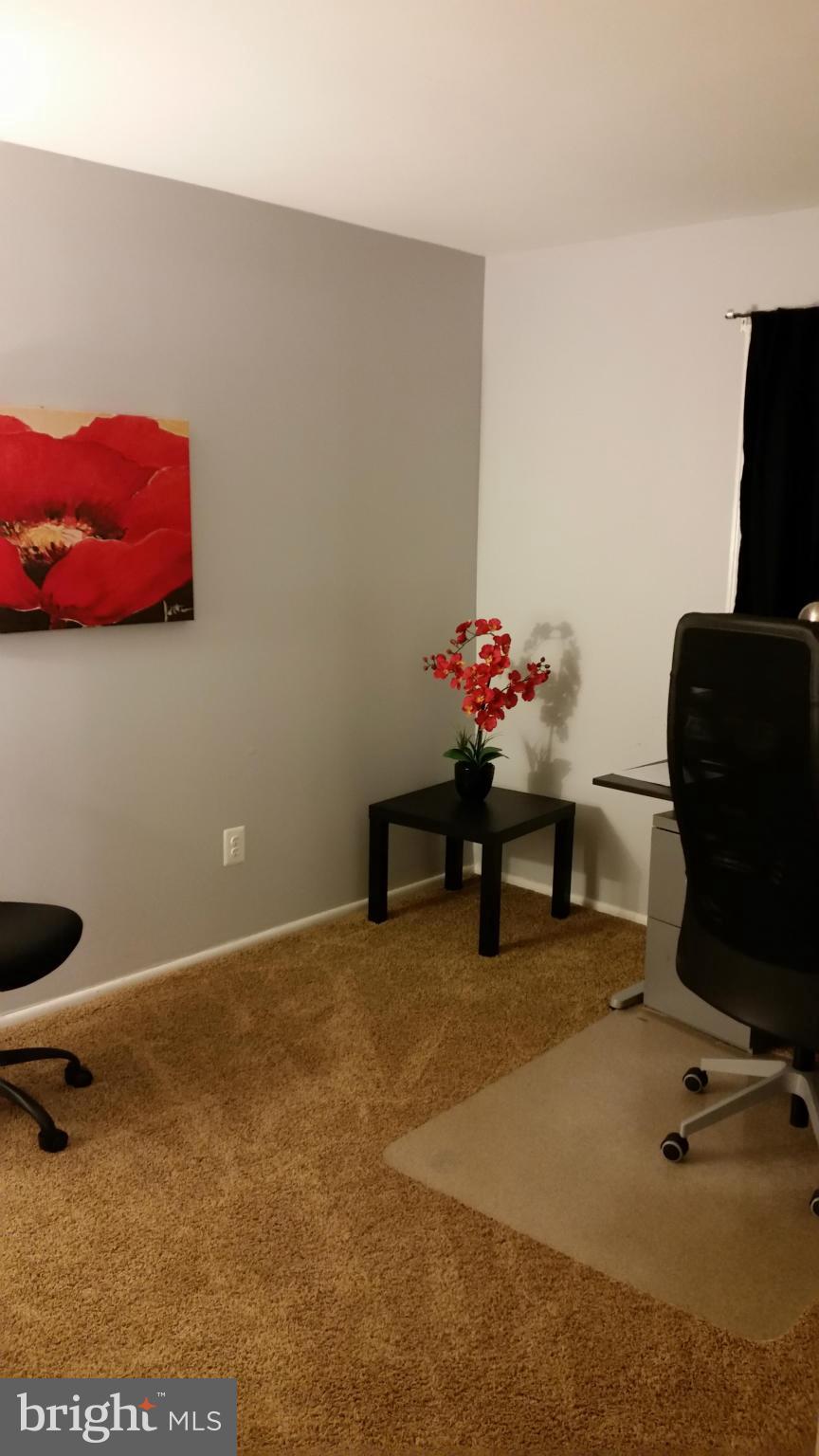 NEWINGTON STATION - Residential