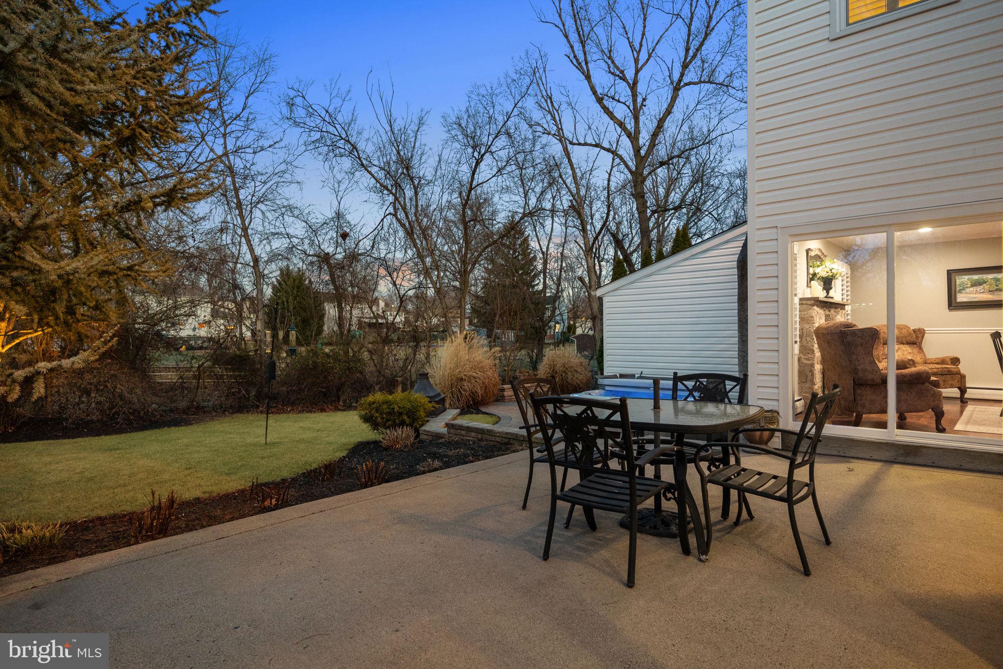 PALOMINO FARMS - Residential