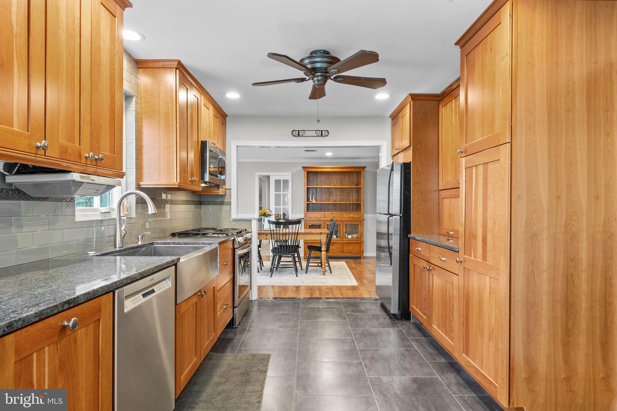 PALOMINO FARMS - Residential