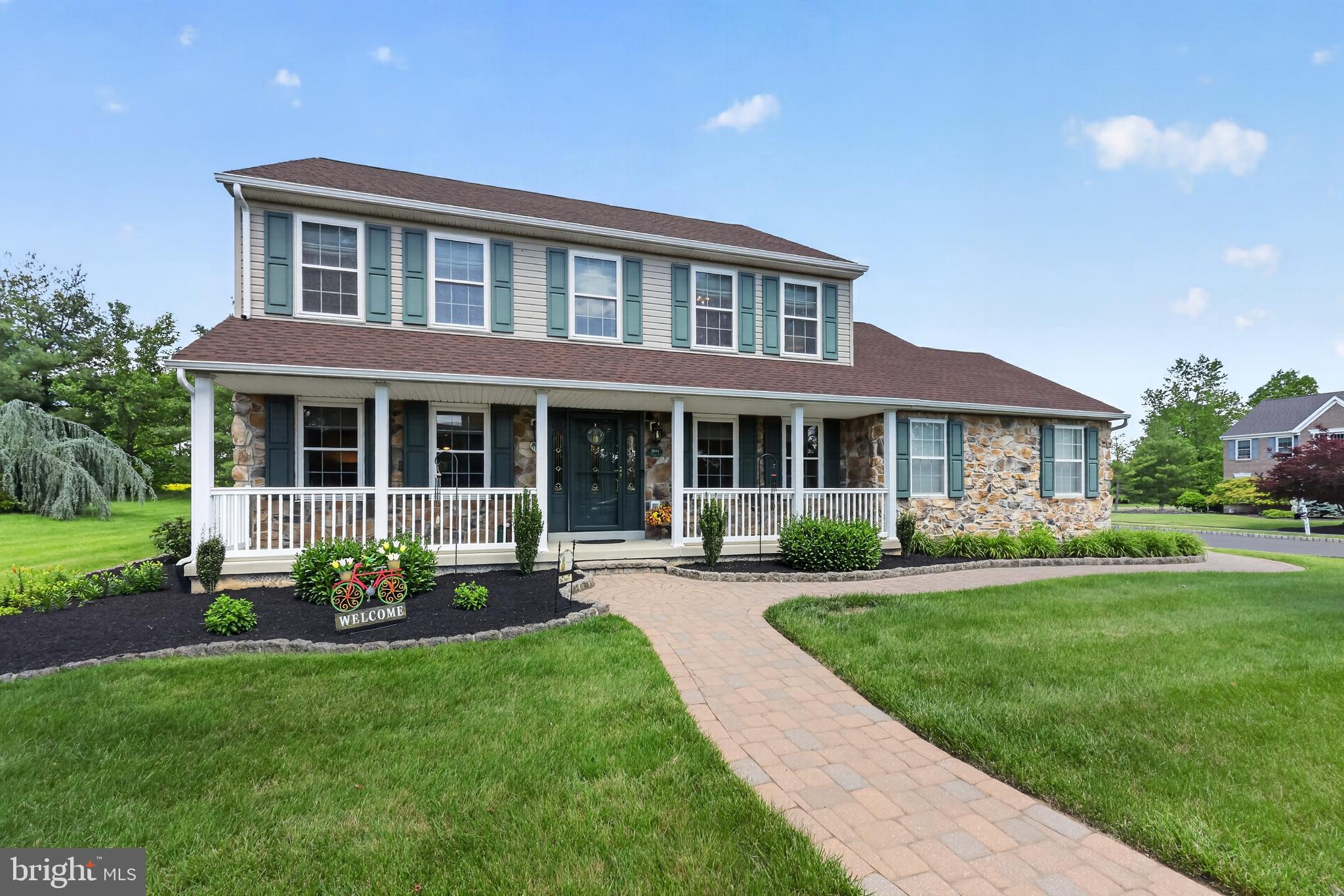 203 GLENVIEW DRIVE