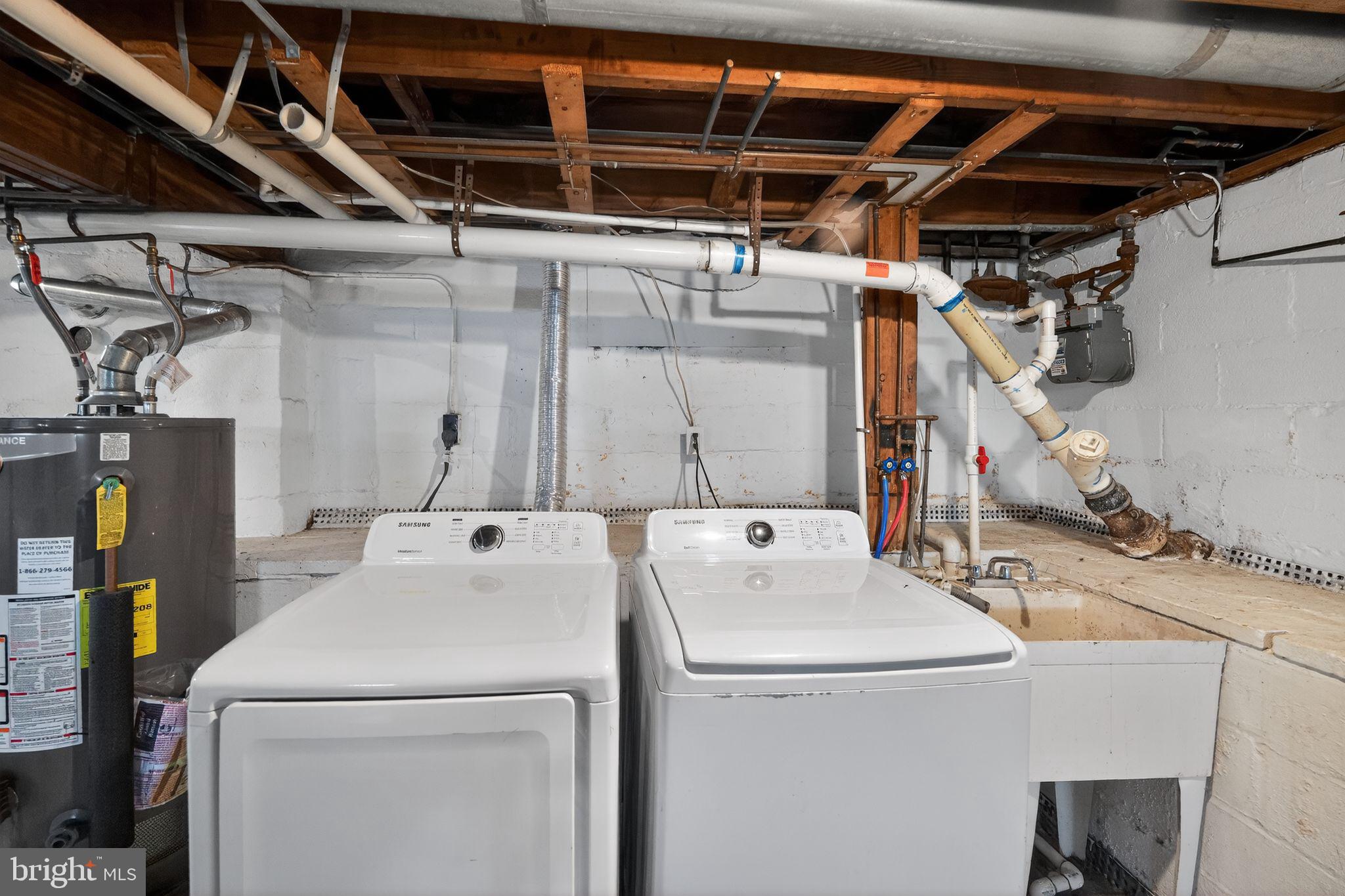 RIDGEWAY MANOR - Residential