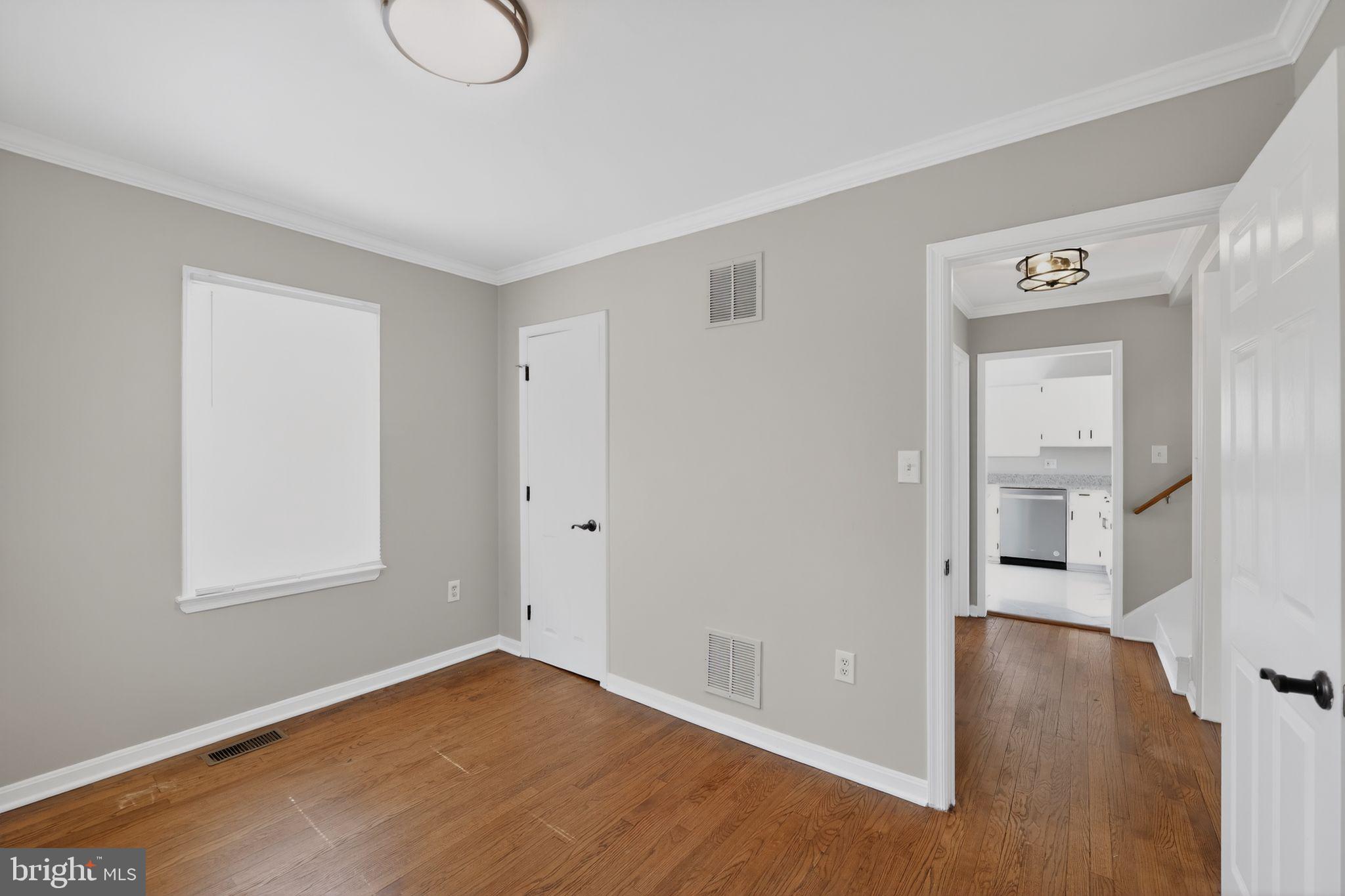 RIDGEWAY MANOR - Residential