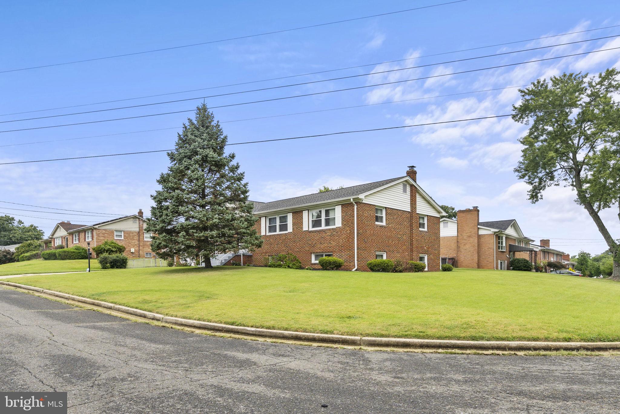 OAK ORCHARD - Residential