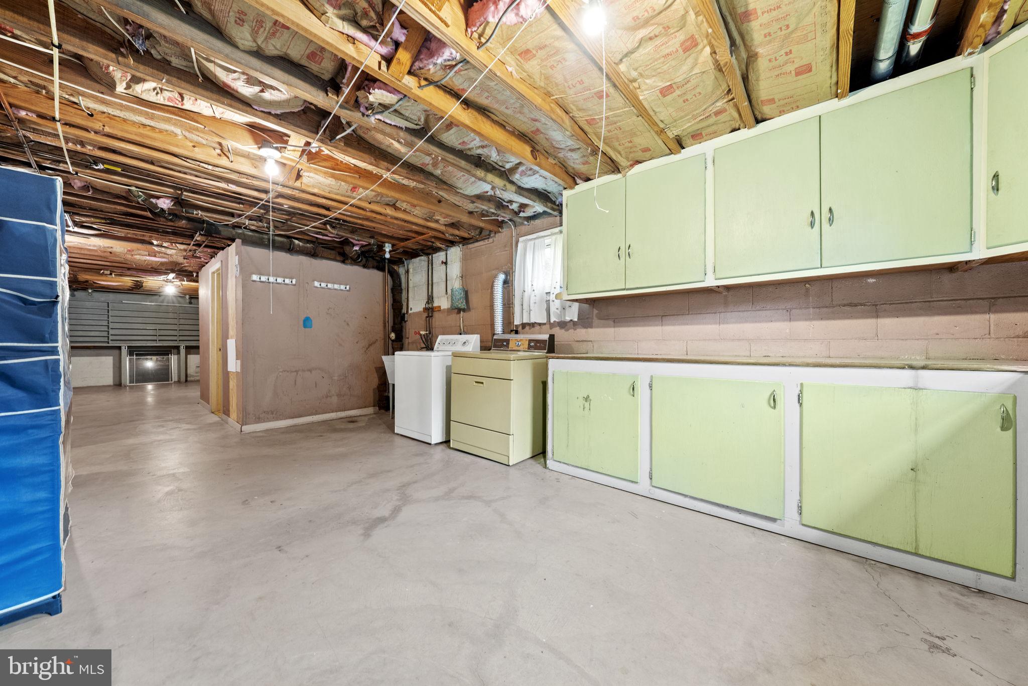 OAK ORCHARD - Residential