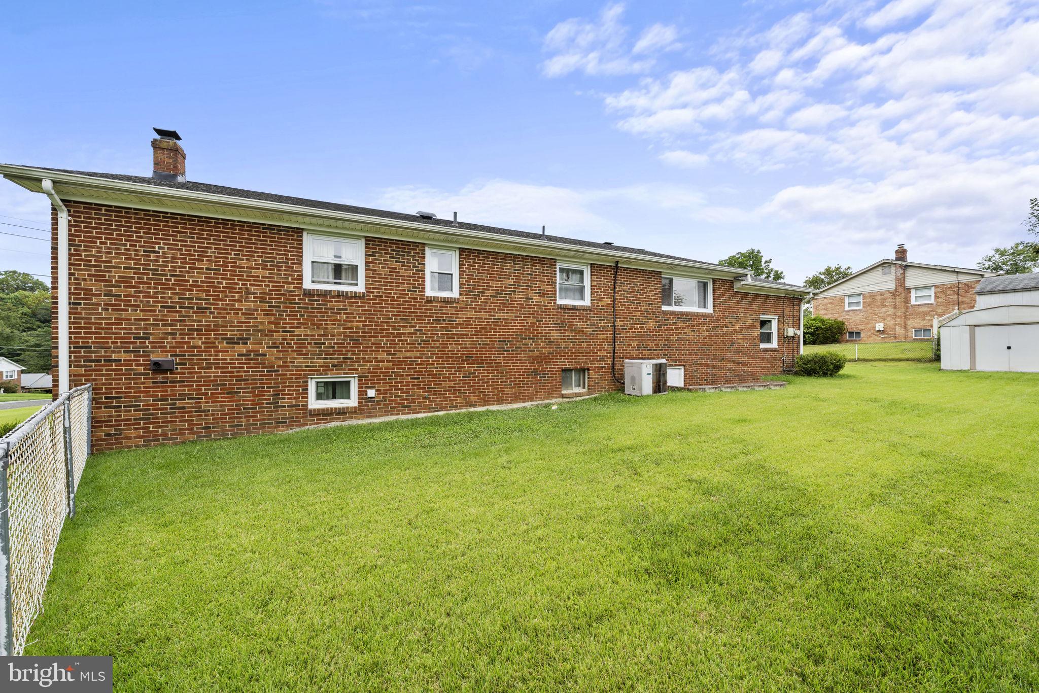 OAK ORCHARD - Residential