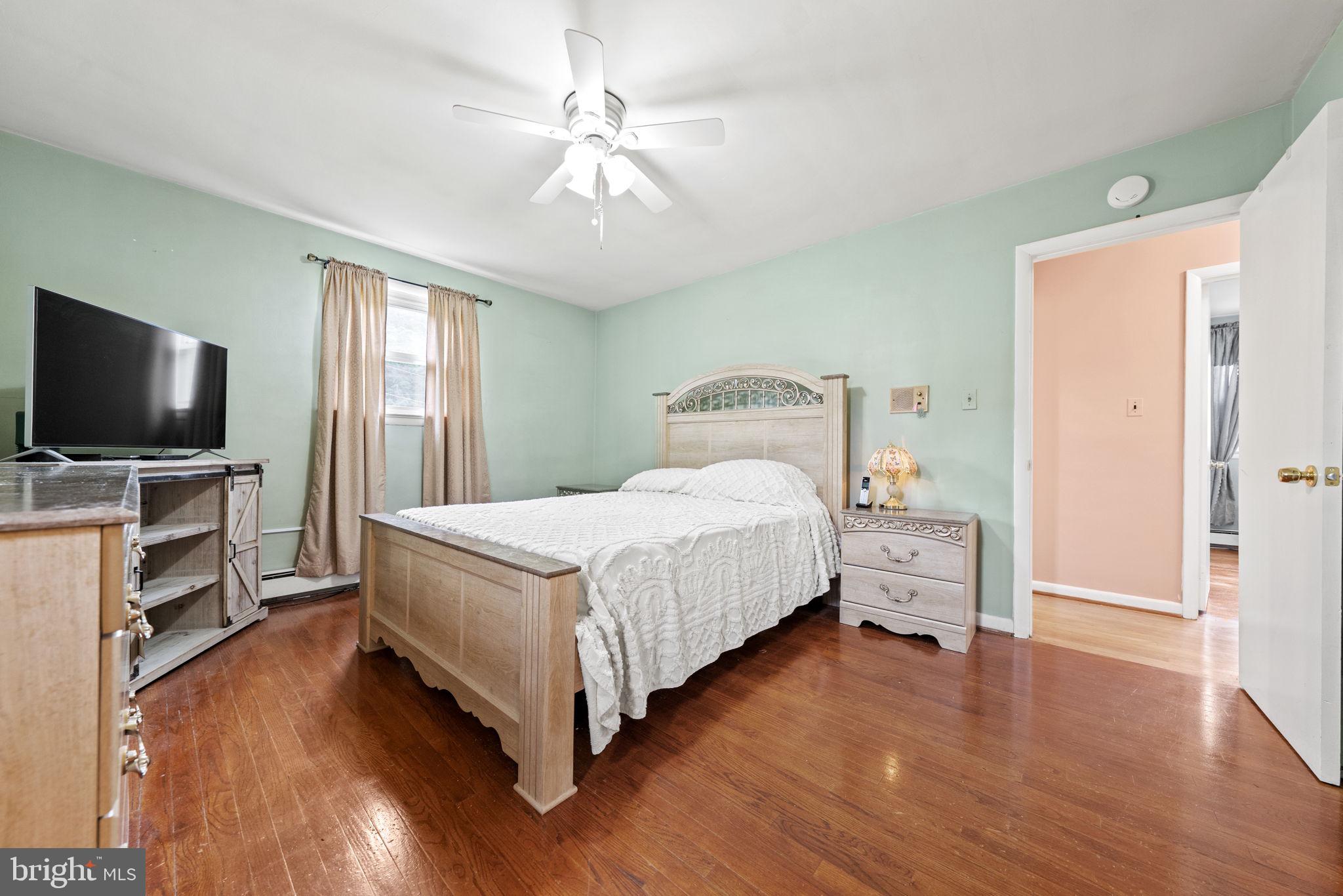 OAK ORCHARD - Residential