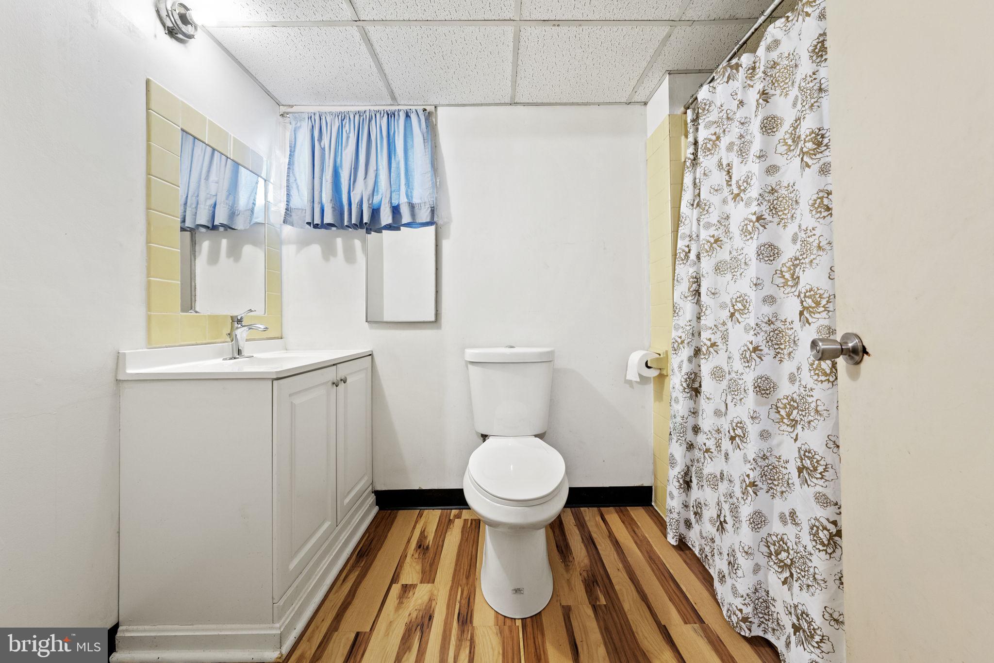 OAK ORCHARD - Residential