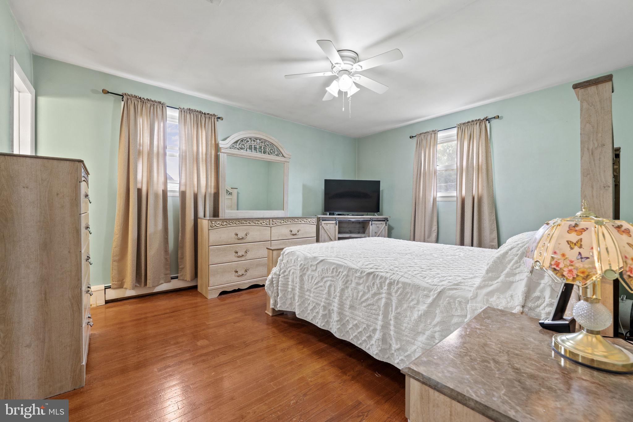 OAK ORCHARD - Residential