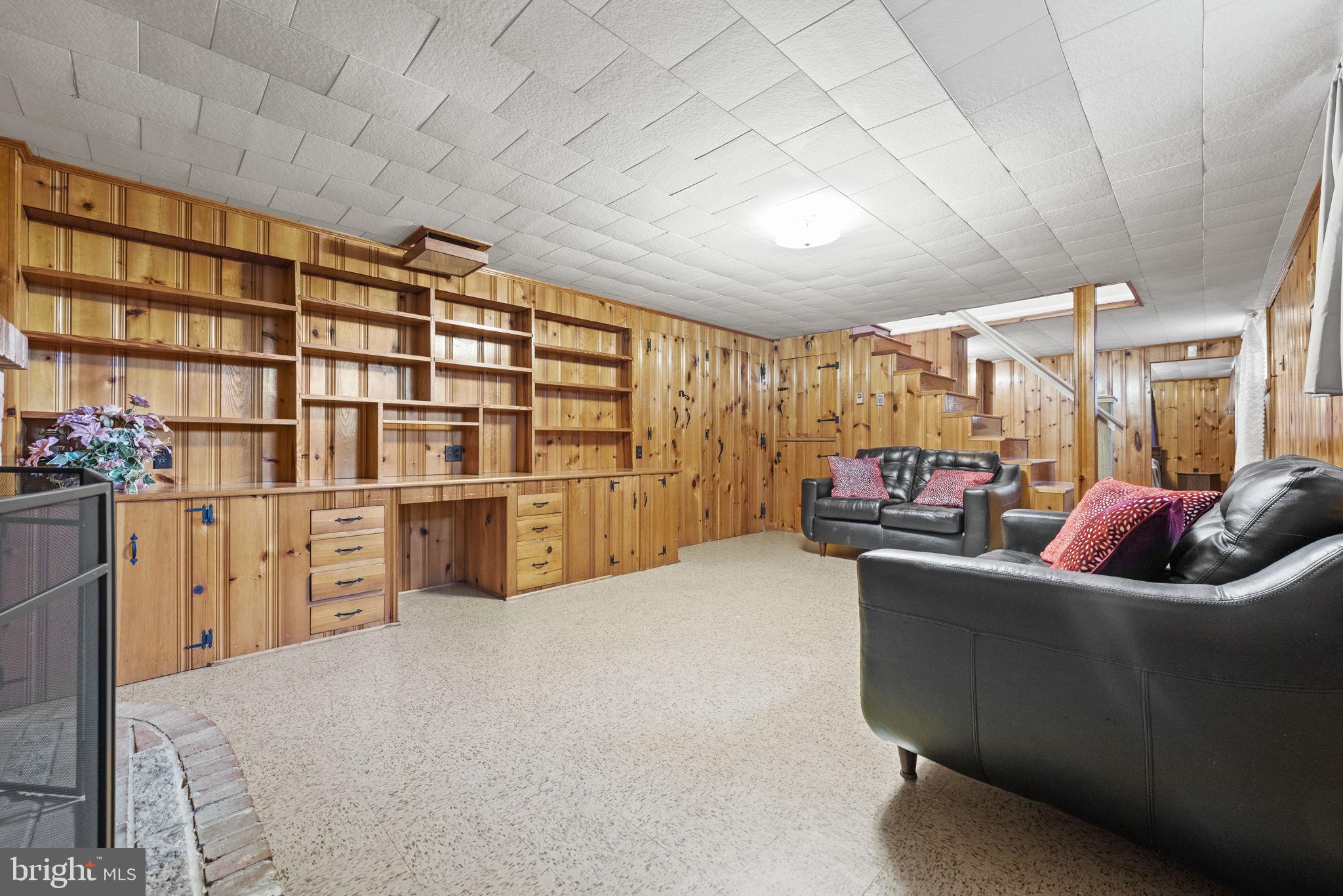 OAK ORCHARD - Residential