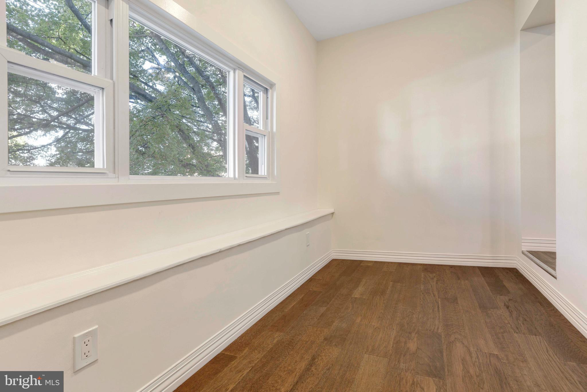 COLLINGDALE - Residential