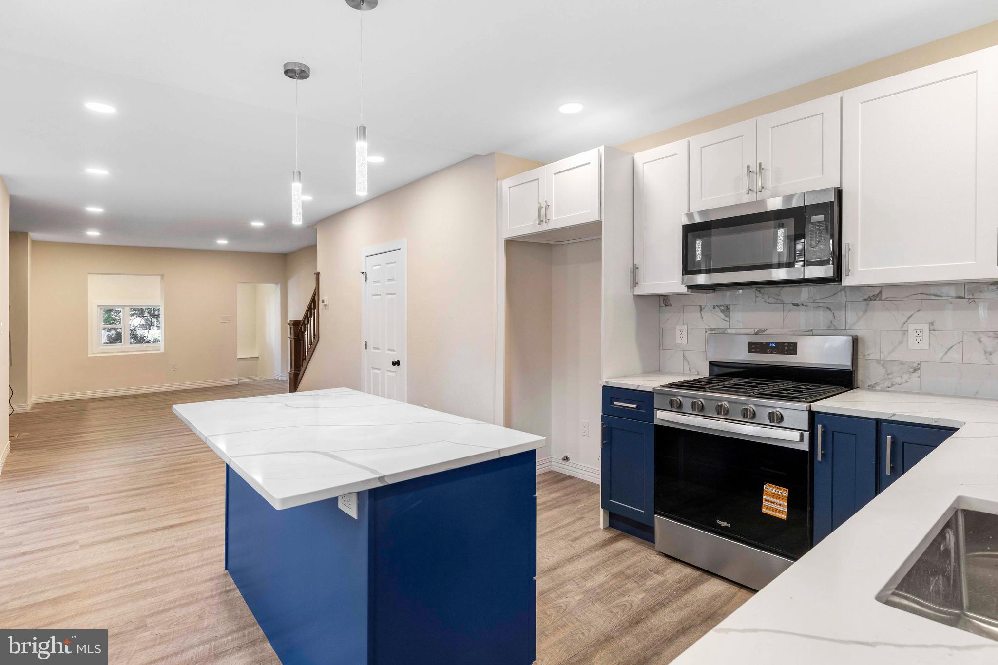 COLLINGDALE - Residential