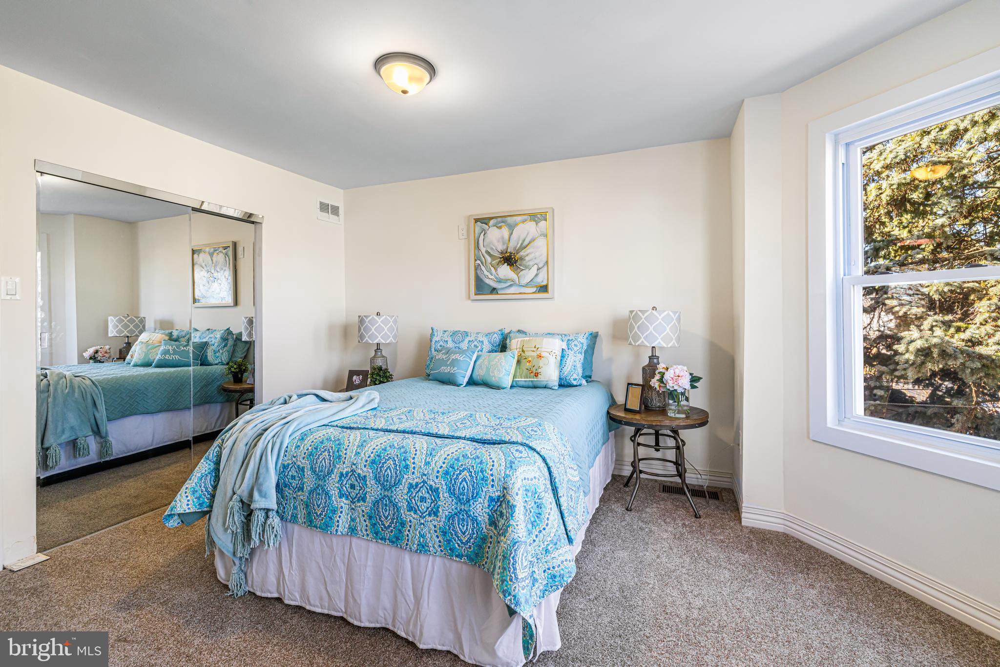 COLLINGDALE - Residential