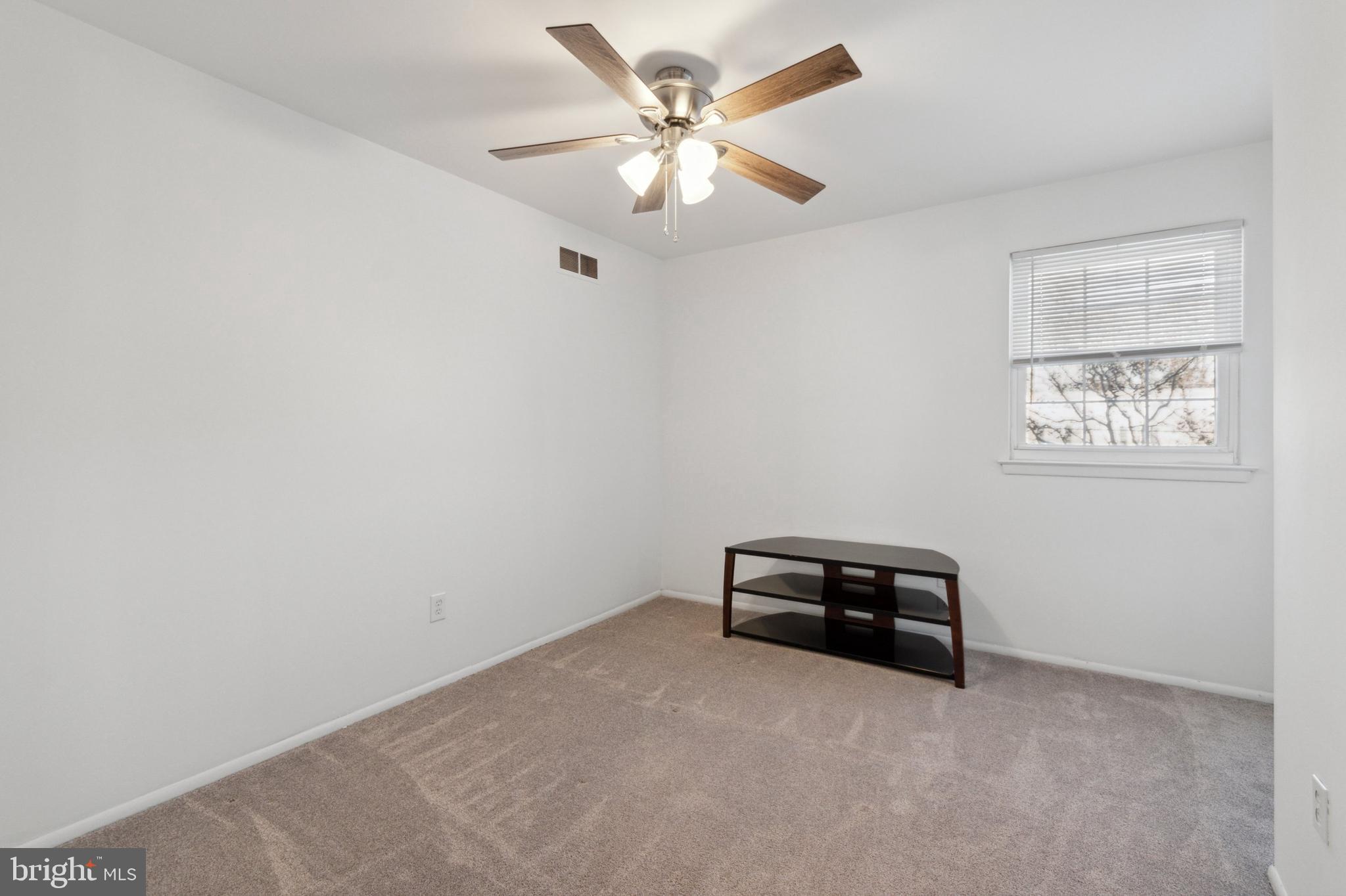 GLEN VIEW PARK - Residential