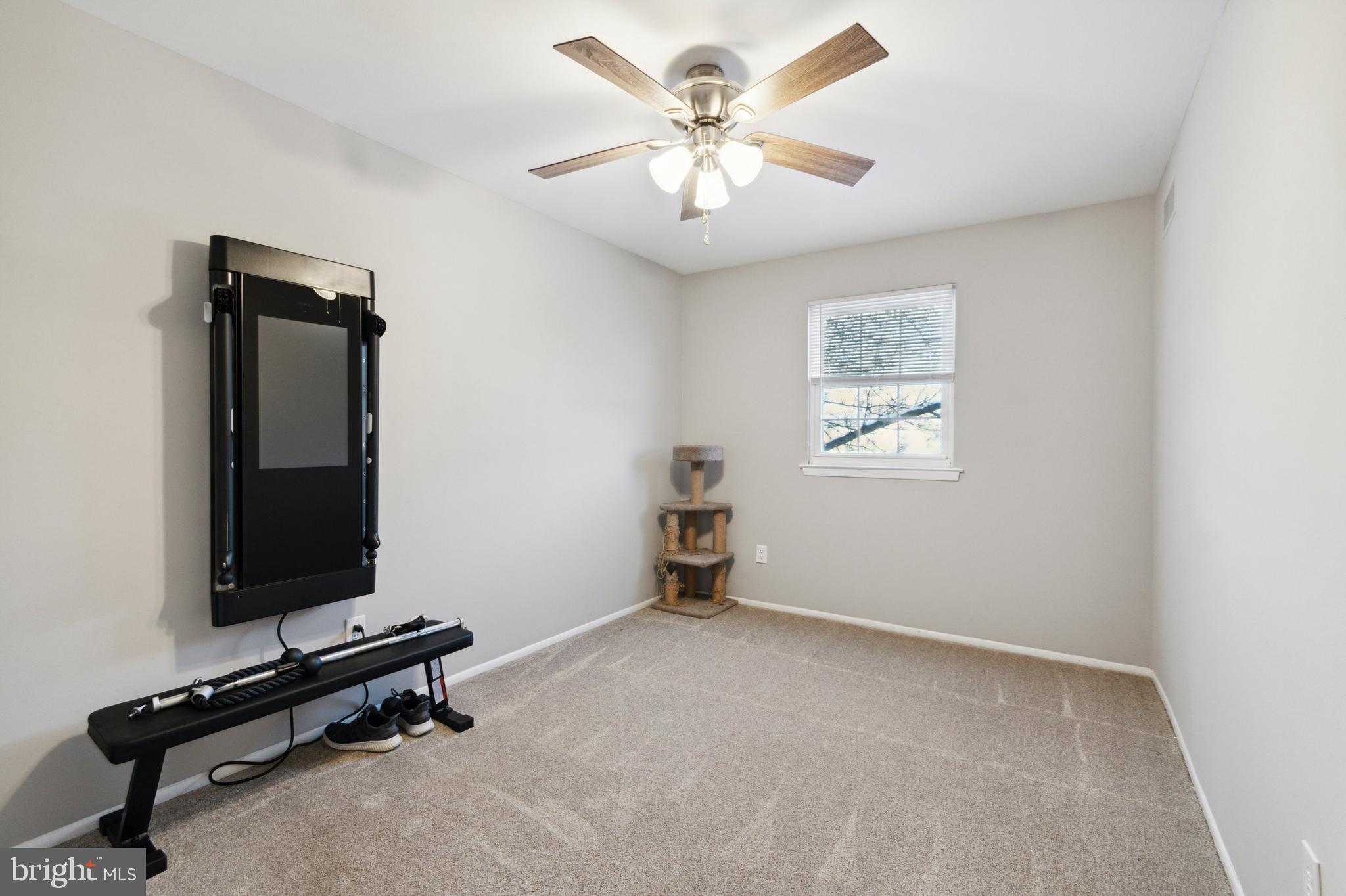 GLEN VIEW PARK - Residential