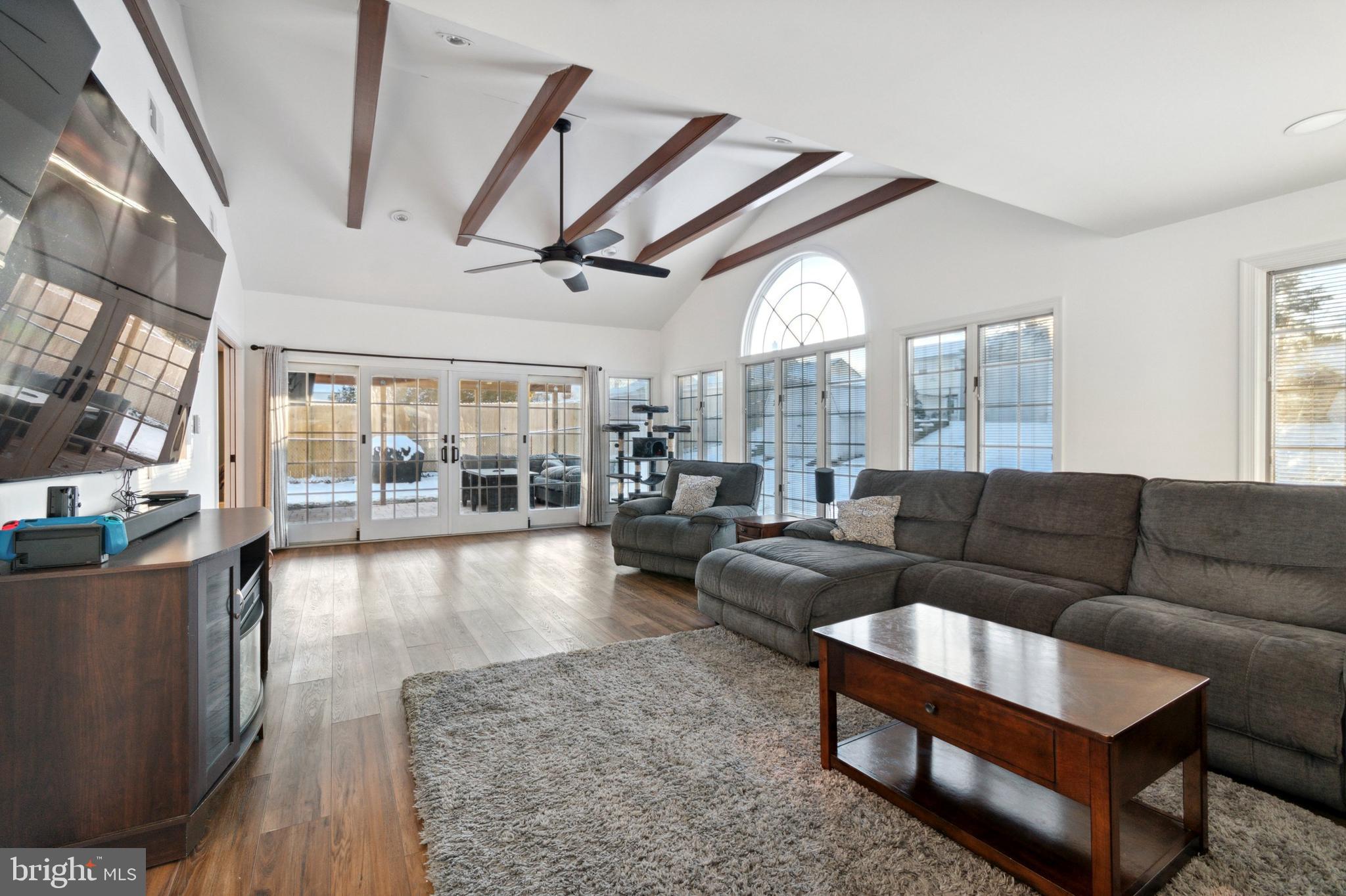 GLEN VIEW PARK - Residential