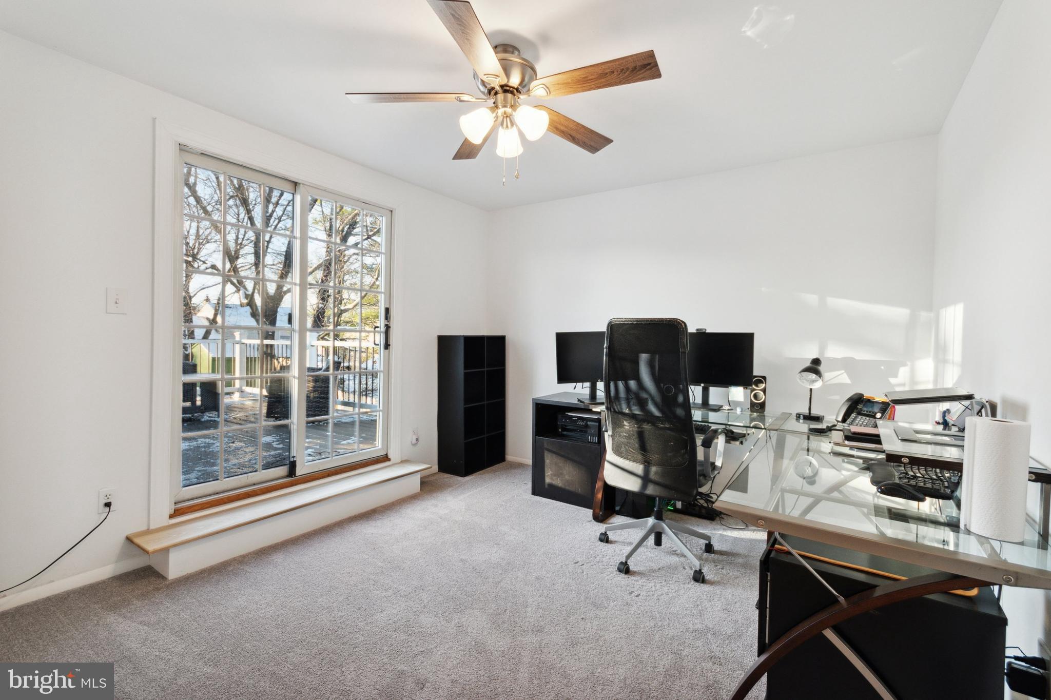 GLEN VIEW PARK - Residential