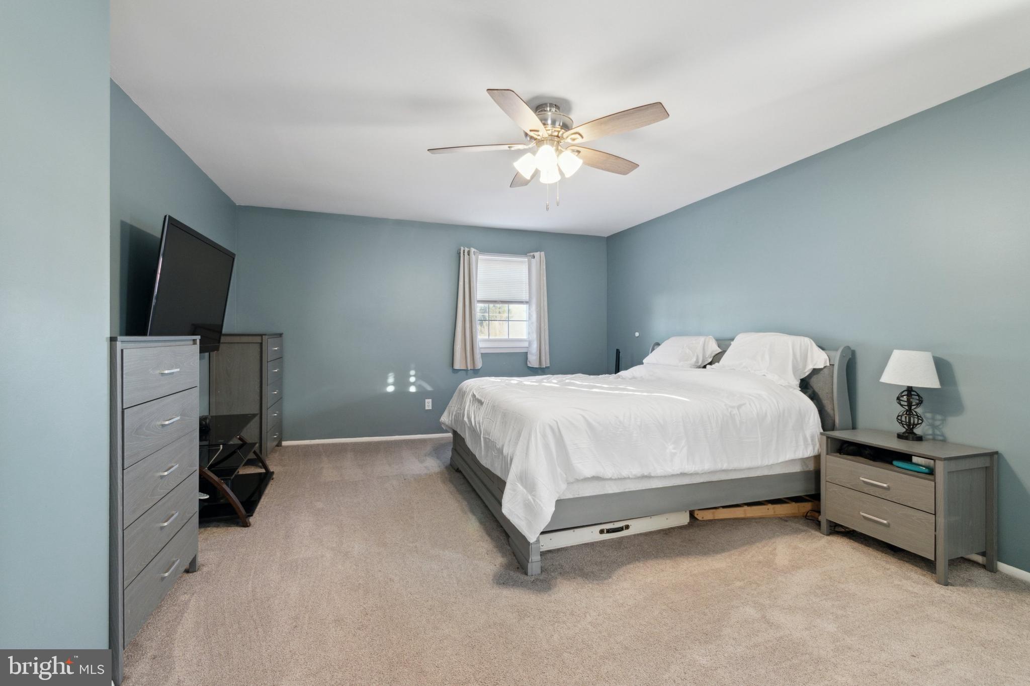 GLEN VIEW PARK - Residential
