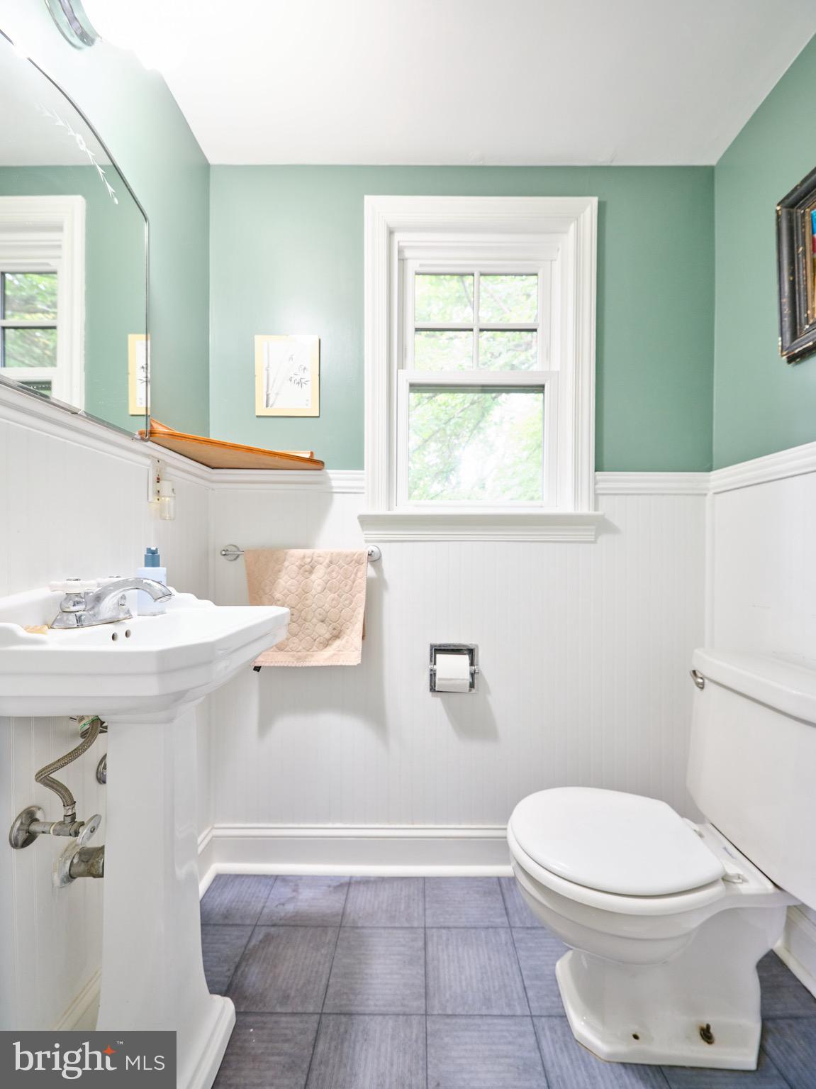 WASHINGTON GROVE - Residential Lease