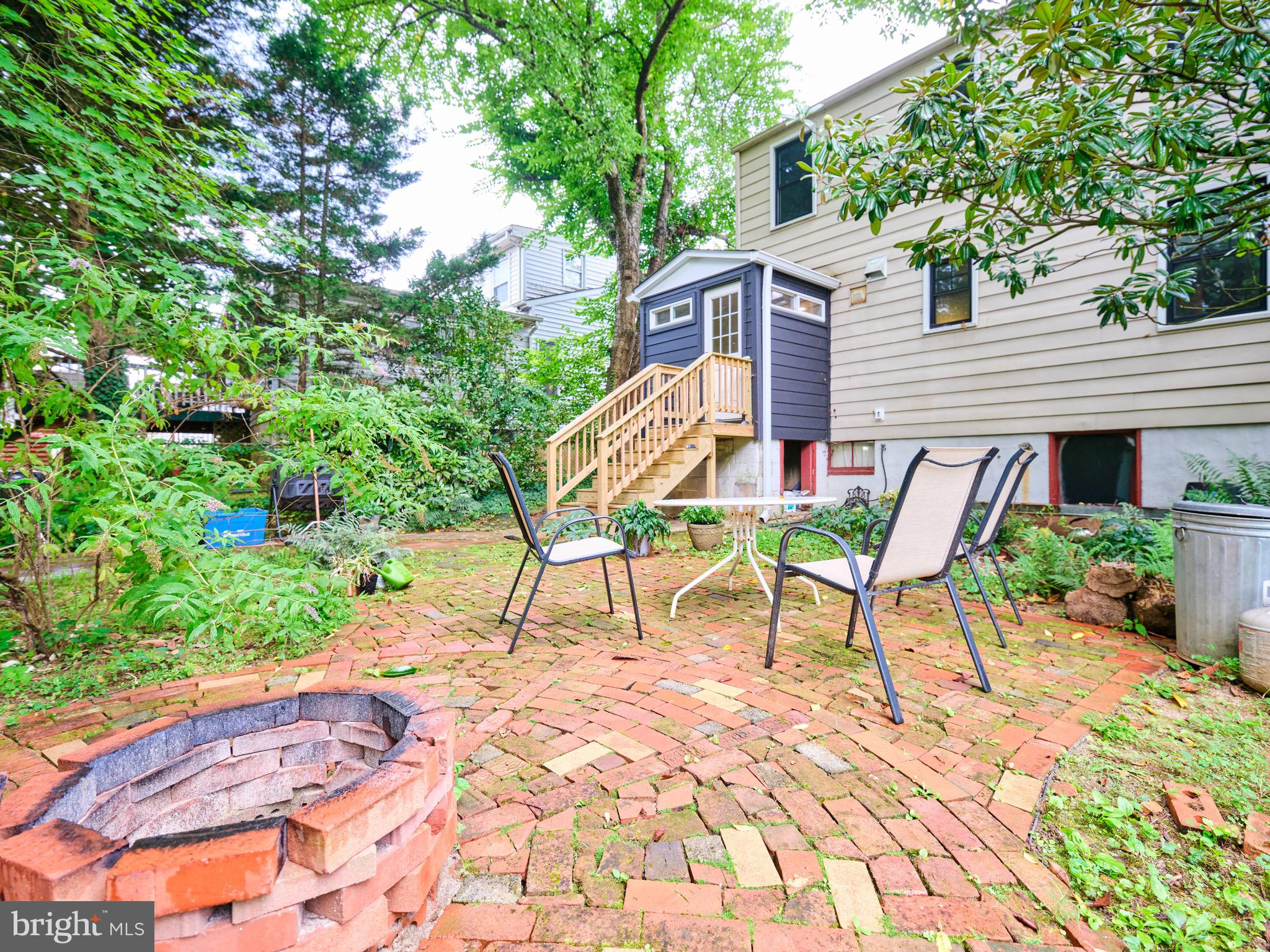 WASHINGTON GROVE - Residential Lease