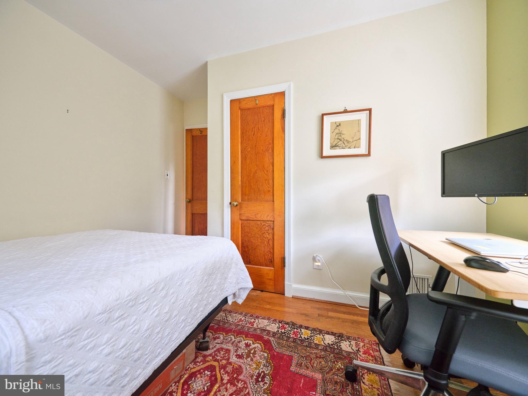 WASHINGTON GROVE - Residential Lease