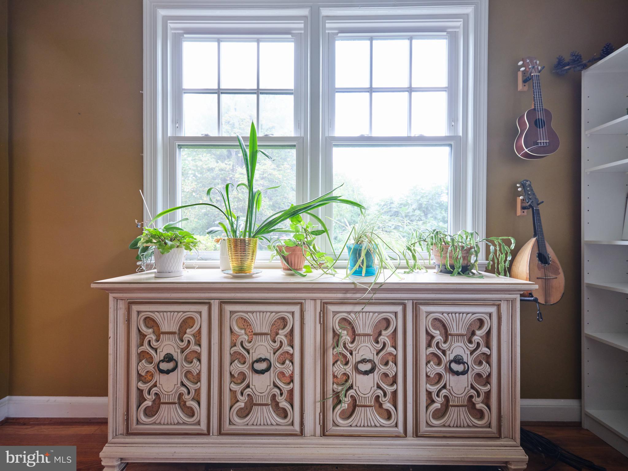 WASHINGTON GROVE - Residential Lease