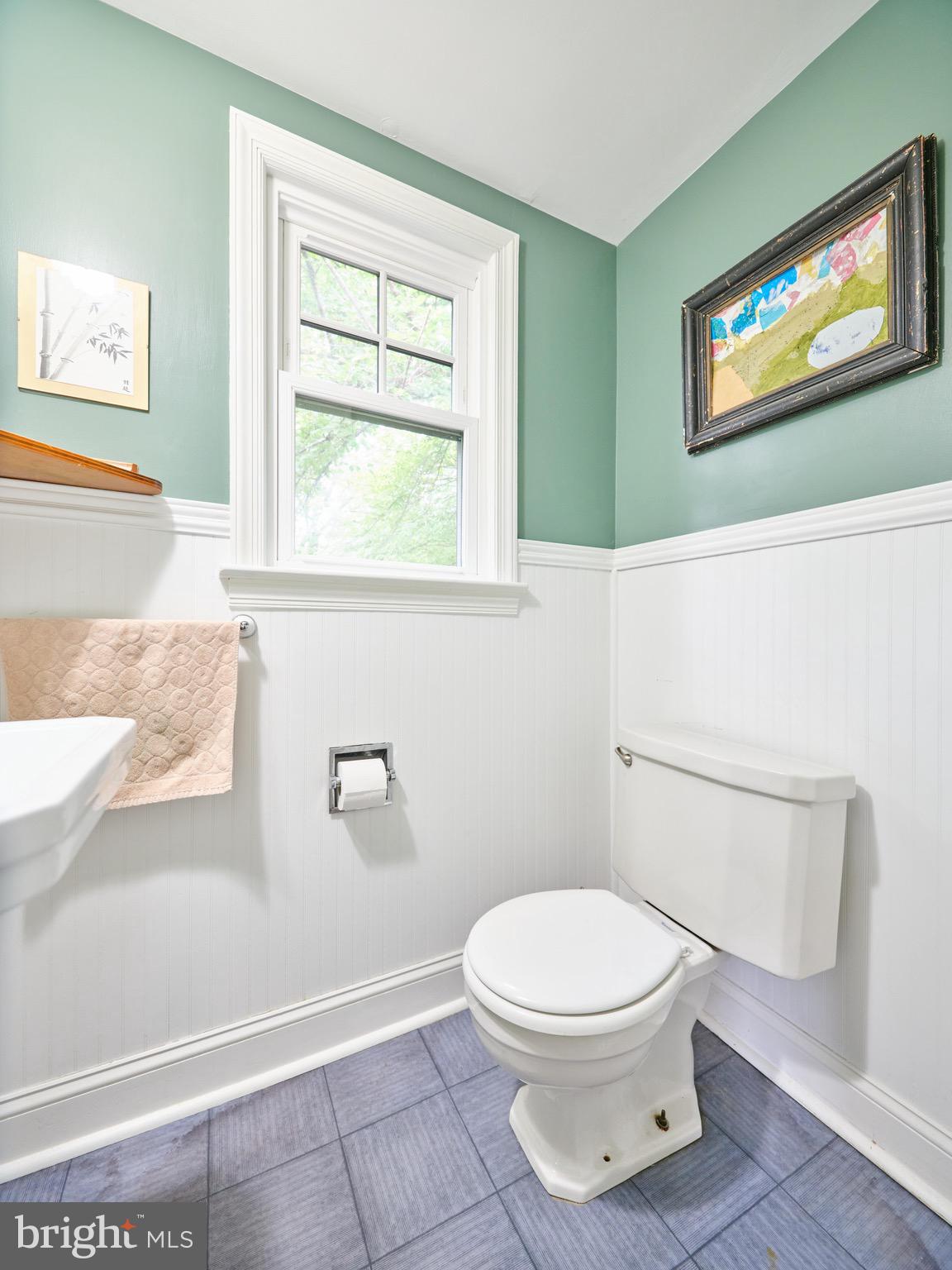 WASHINGTON GROVE - Residential Lease