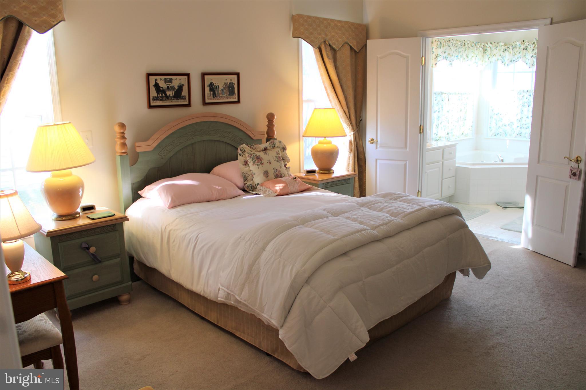 EASTON CLUB EAST - Residential